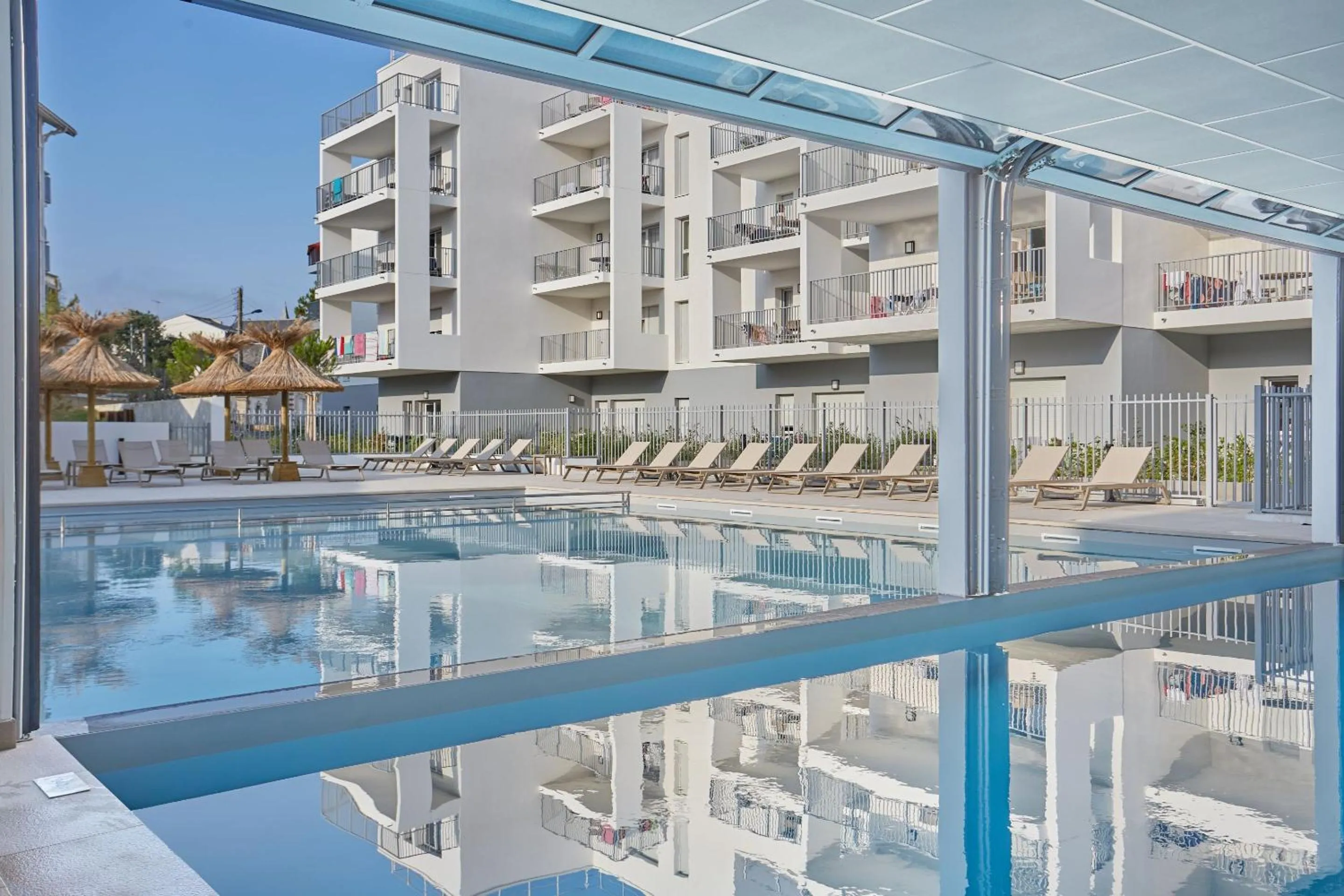Swimming pool in Résidence Odalys L'Orée du Parc