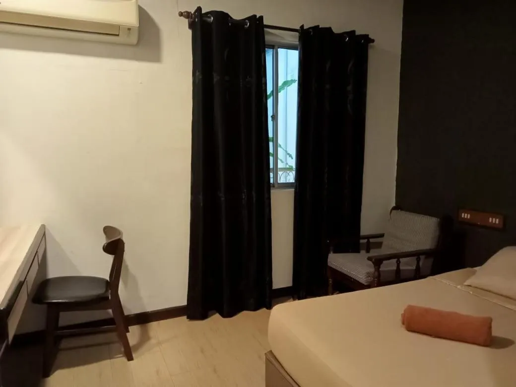 Bed in Fata Hotel by Project Borneo