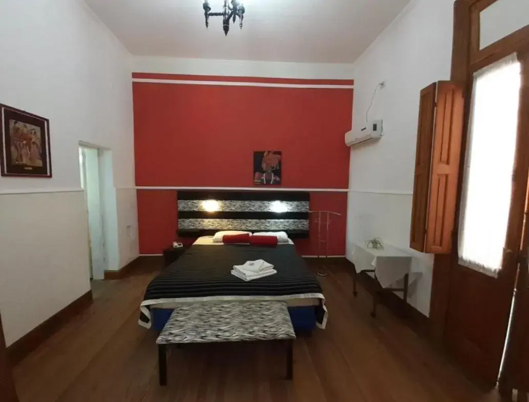Double Room - single occupancy in HOTEL LOURD MARY Double Room - single occupancy in HOTEL LOURD MARY
