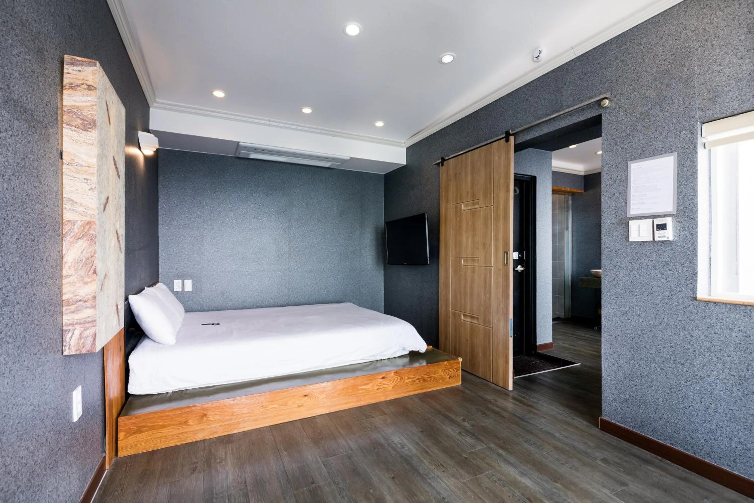 Bed in Aqua Beautique Poolvilla