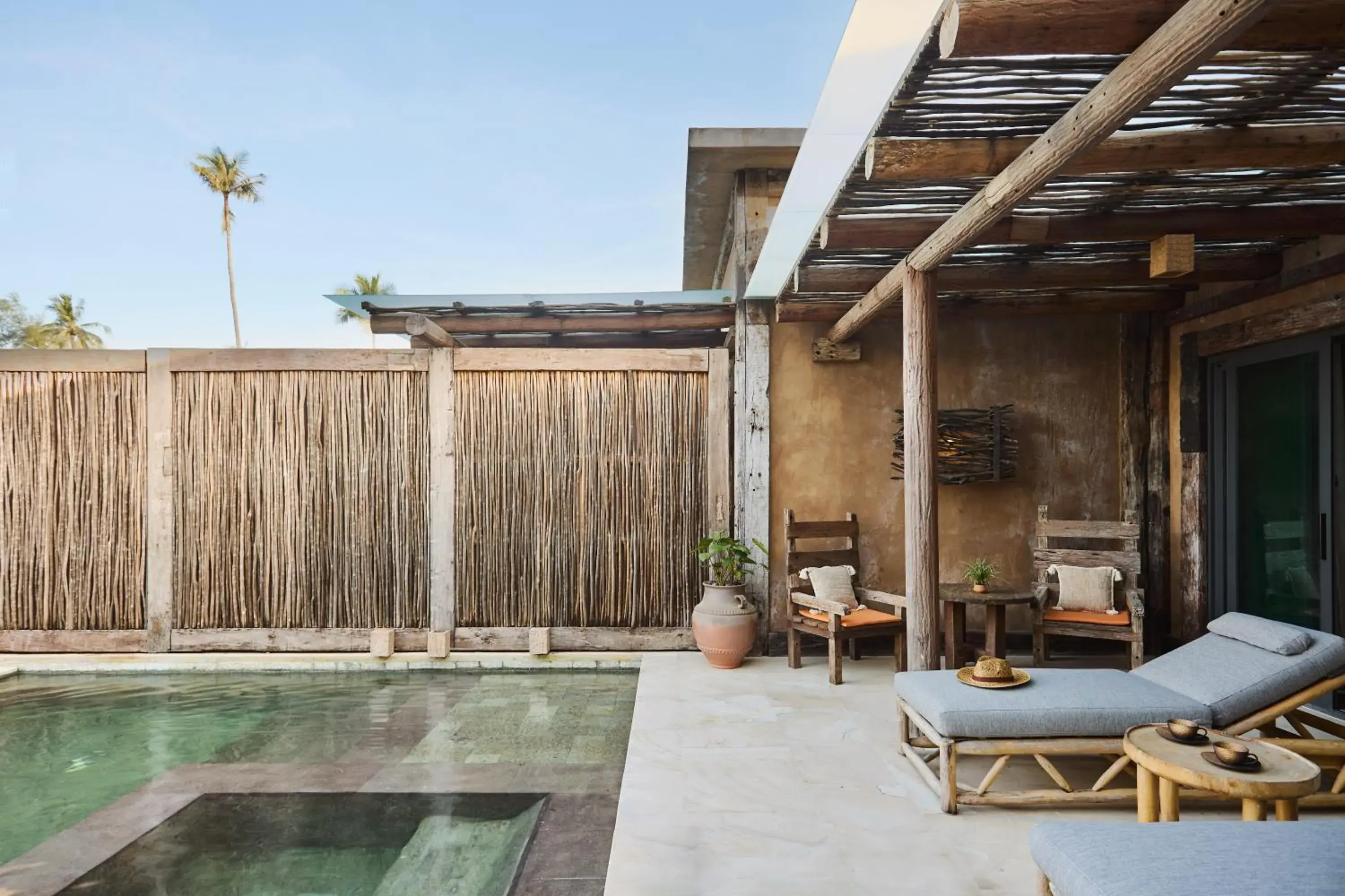 Pool view in Vignette Collection Dinso Resort & Villas Ko Chang by IHG Pool view in Vignette Collection Dinso Resort & Villas Ko Chang by IHG