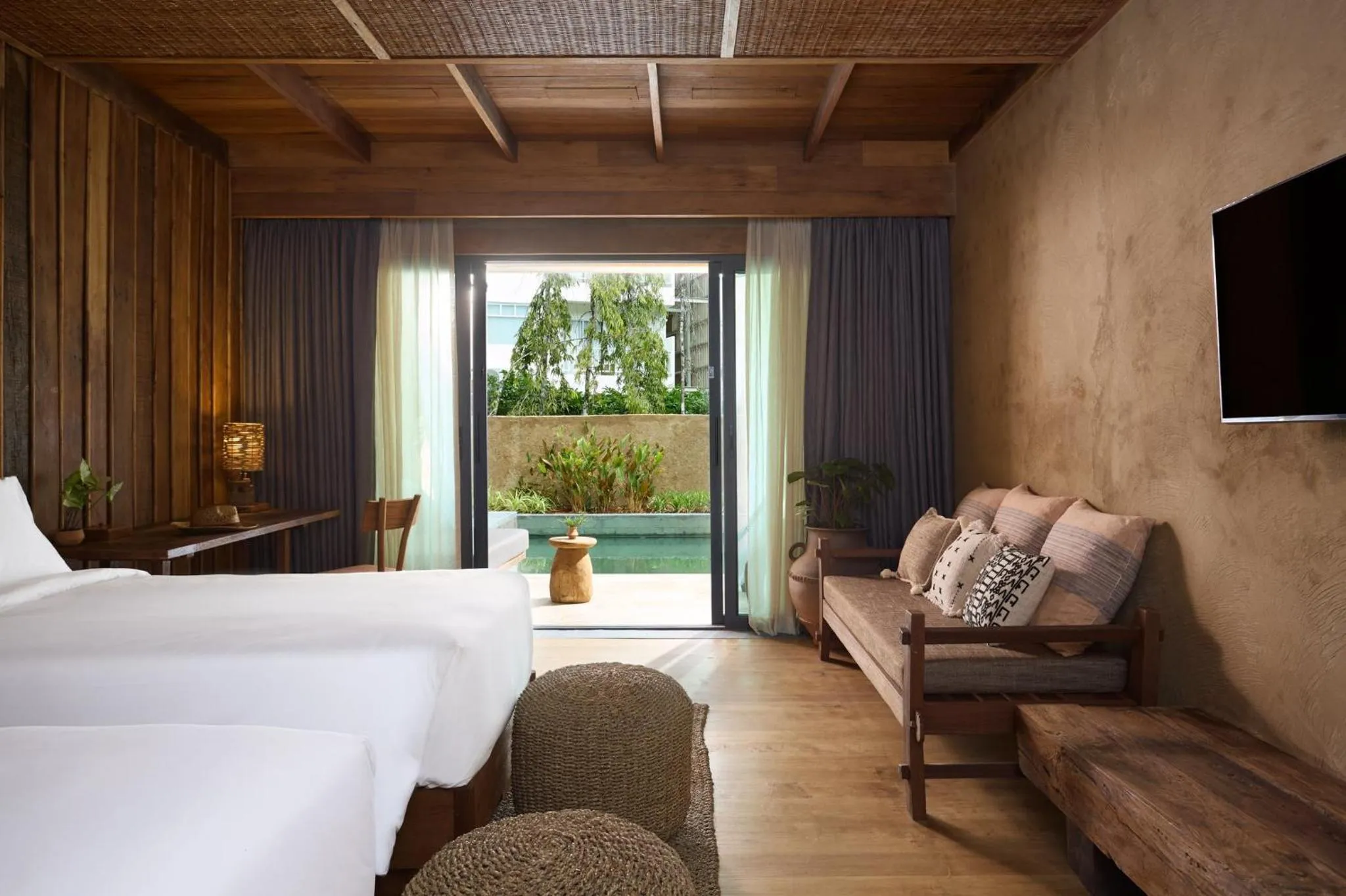 Photo of the whole room, Bed in Vignette Collection Dinso Resort & Villas Ko Chang by IHG