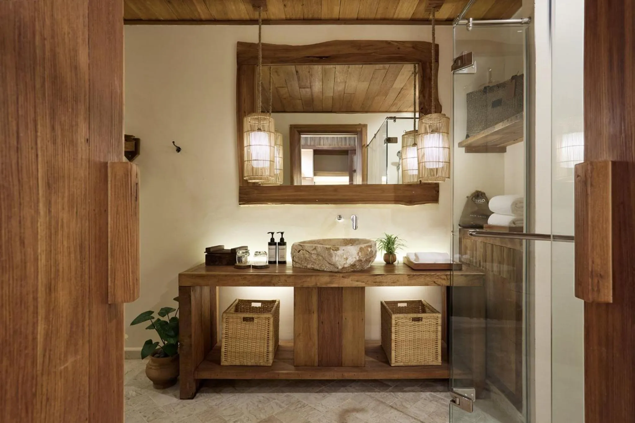 Photo of the whole room in Vignette Collection Dinso Resort & Villas Ko Chang by IHG