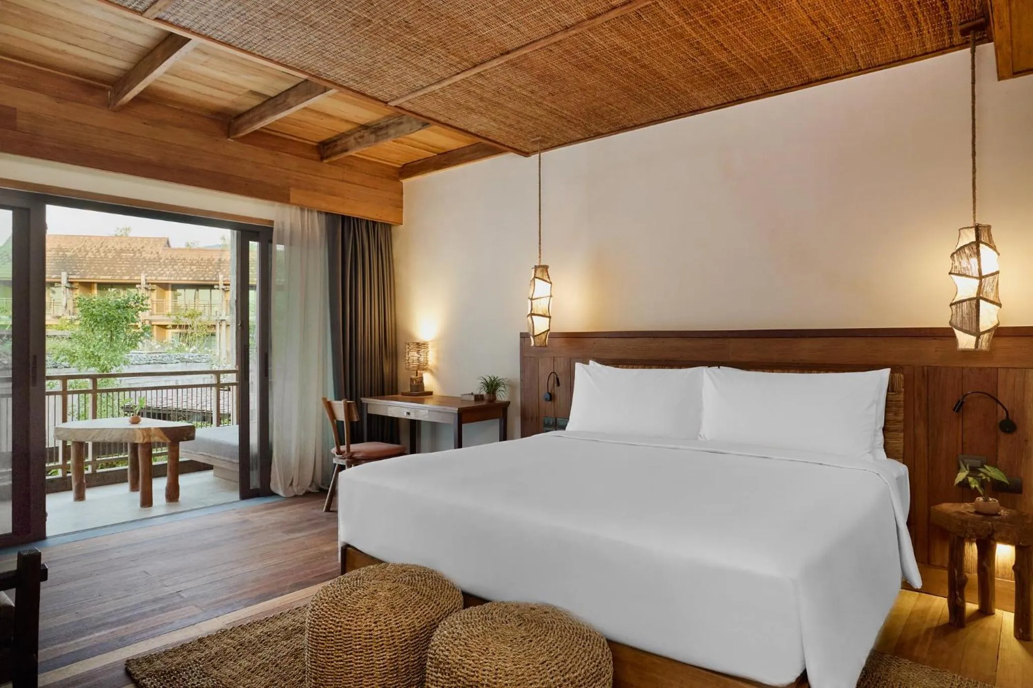 Photo of the whole room, Bed in Vignette Collection Dinso Resort & Villas Ko Chang by IHG