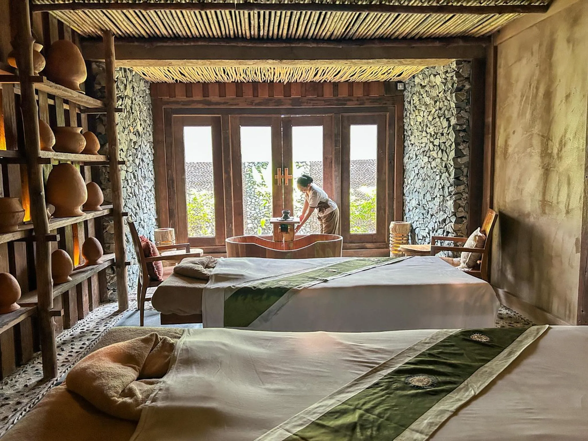 Spa and wellness centre/facilities, Bed in Vignette Collection Dinso Resort & Villas Ko Chang by IHG