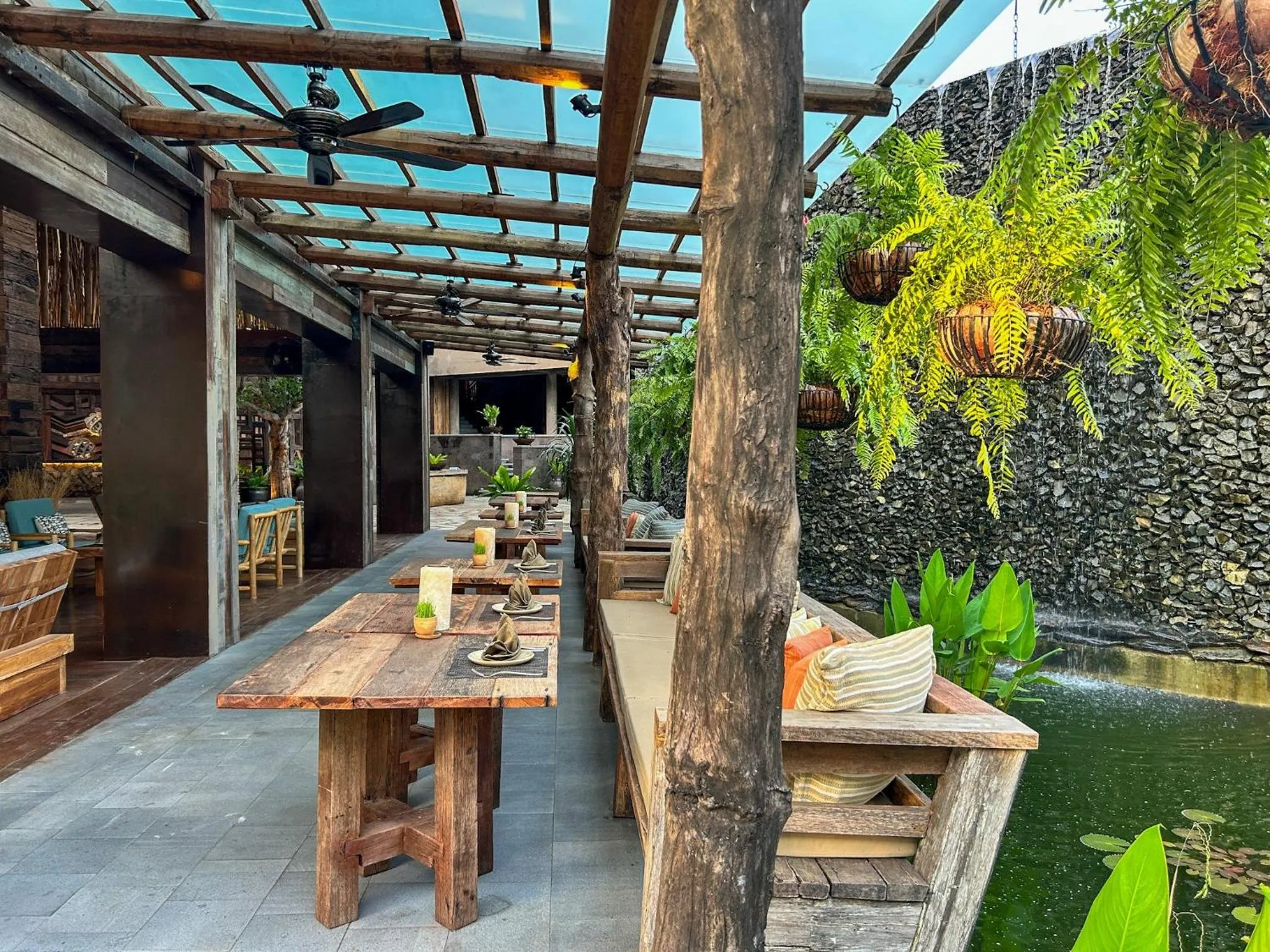 Restaurant/places to eat in Vignette Collection Dinso Resort & Villas Ko Chang by IHG