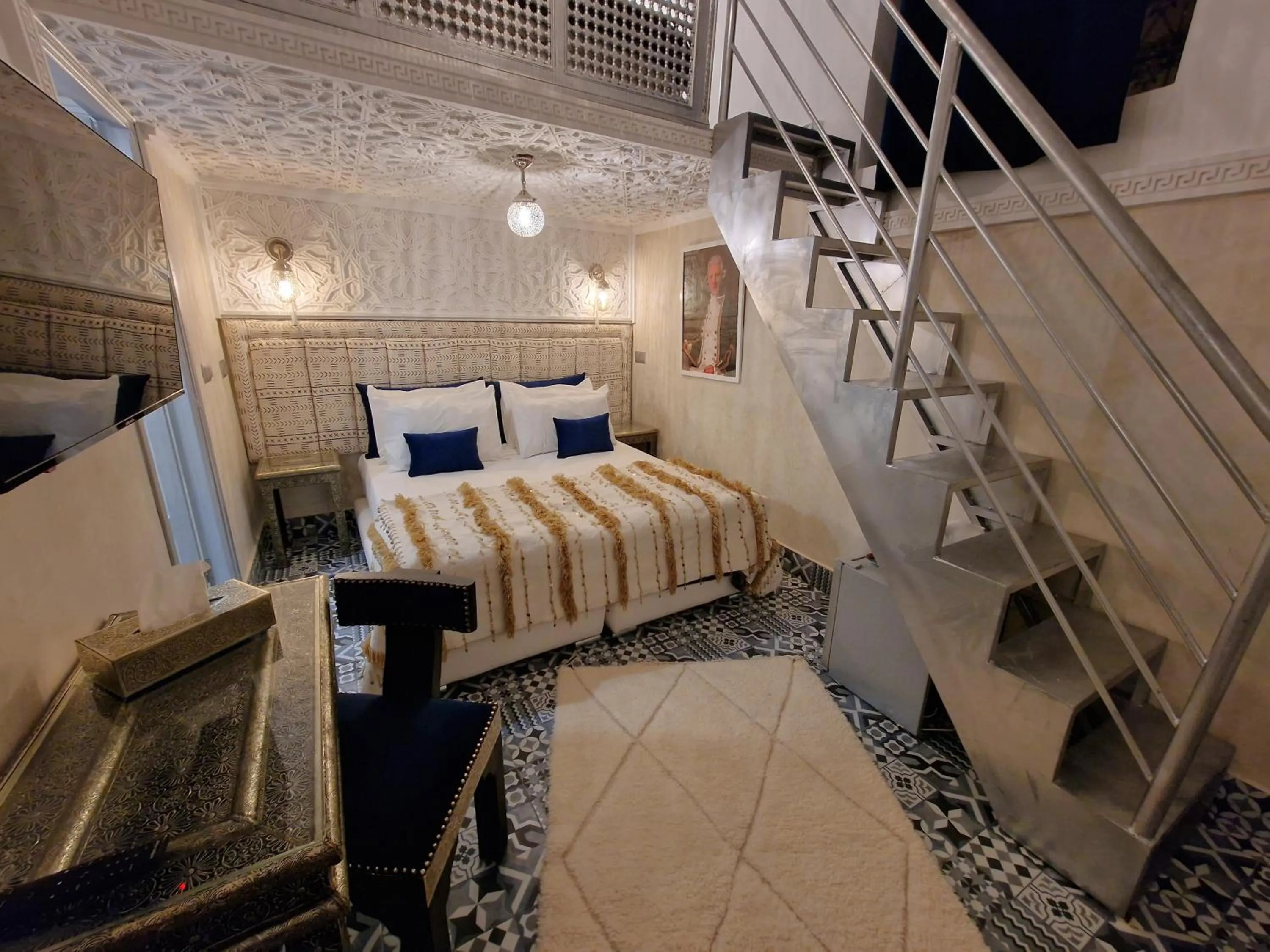 Bed in Riad Explore - Marrakech Medina Boutique Guest House