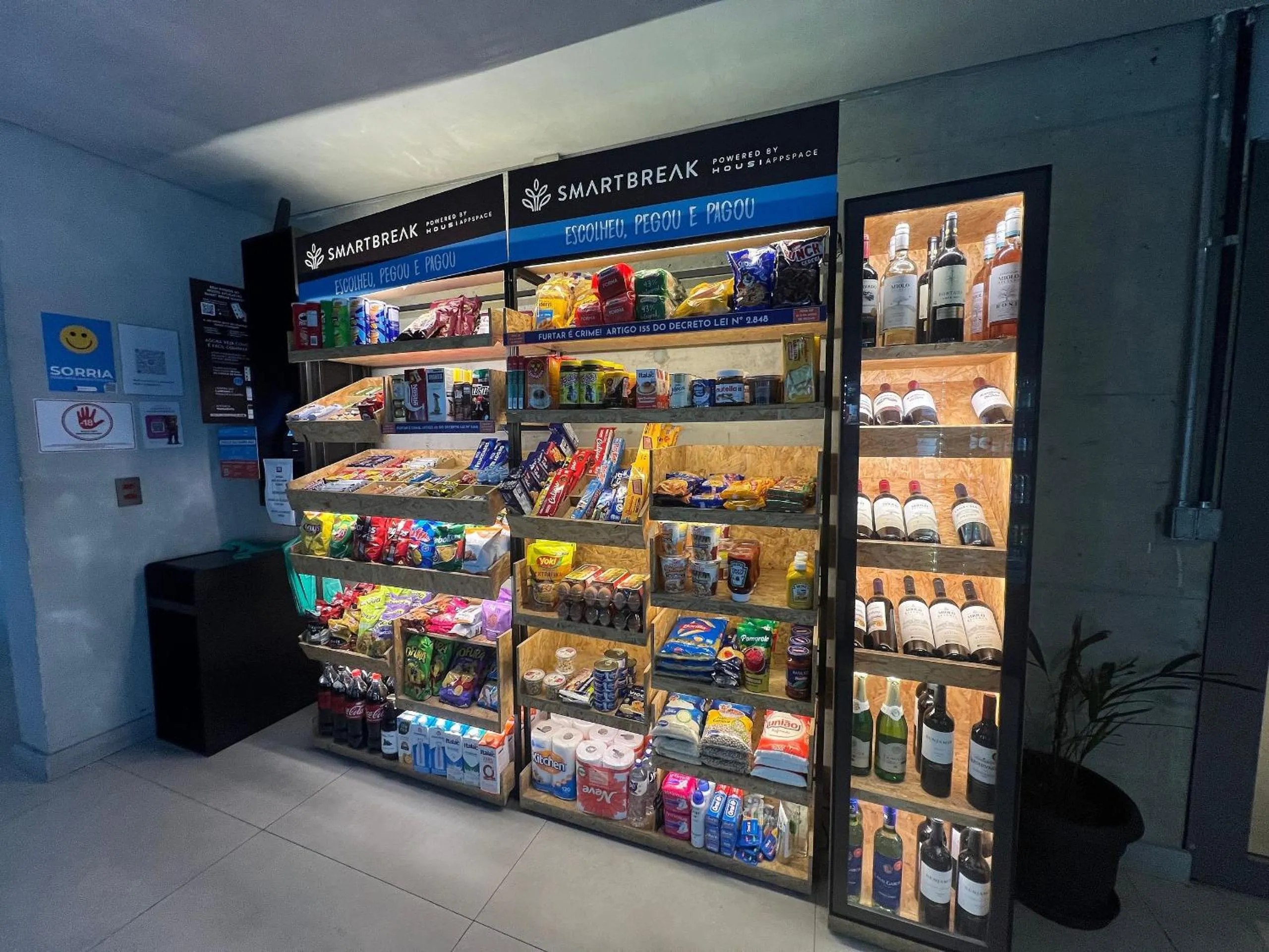 Supermarket/grocery shop in Apartamentos em frente ao Allianz Parque