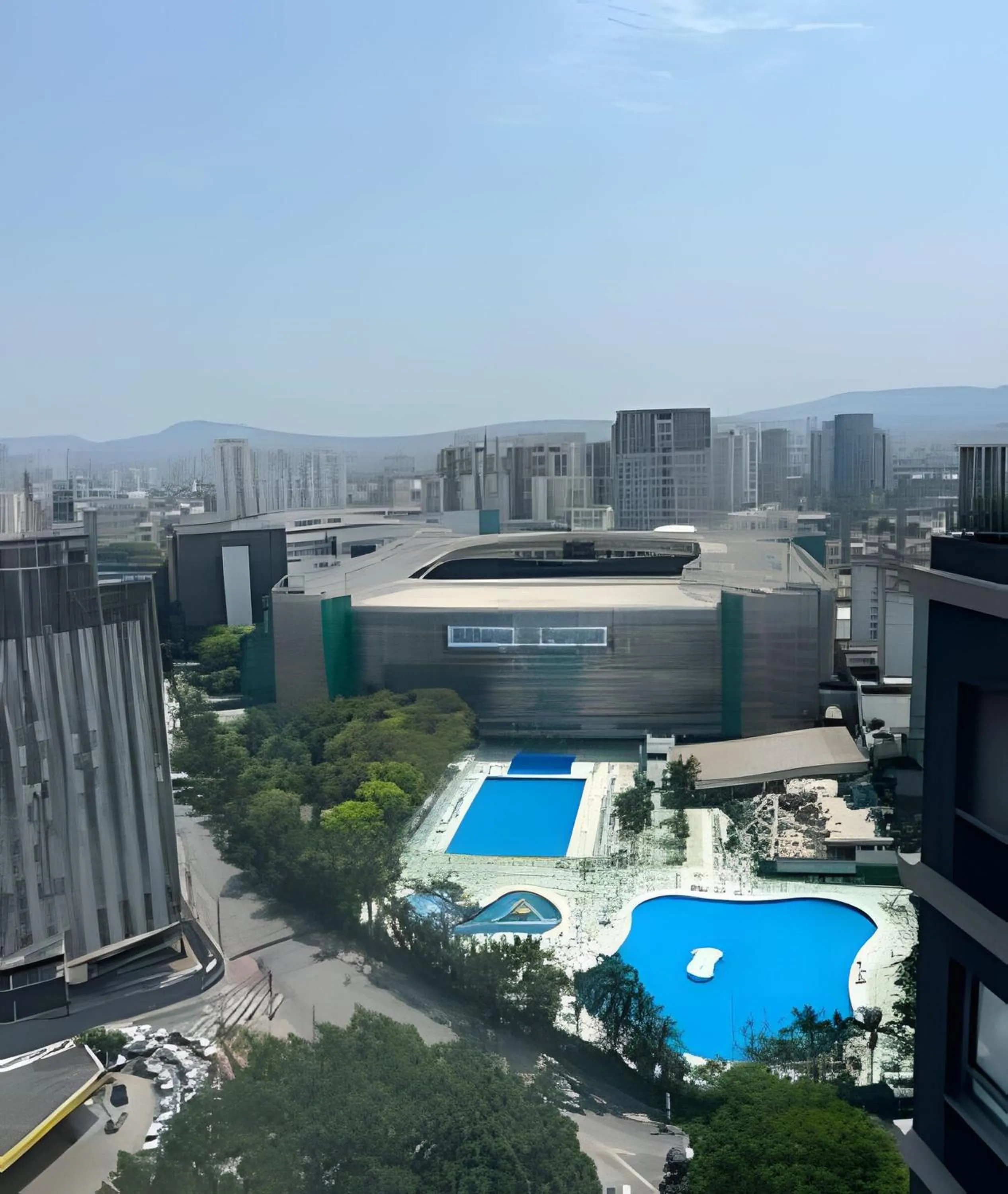 Pool view in Apartamentos em frente ao Allianz Parque