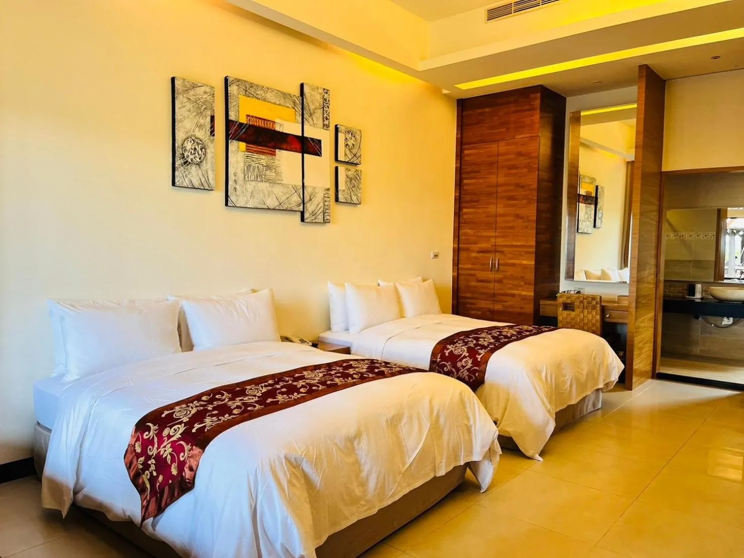 Photo of the whole room, Bed in Kenting Summerland Garden Resort