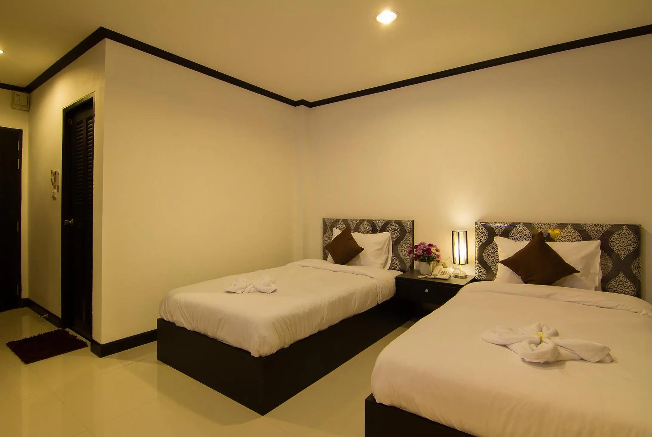 Photo of the whole room, Bed in Leelawadee Grand Hotel