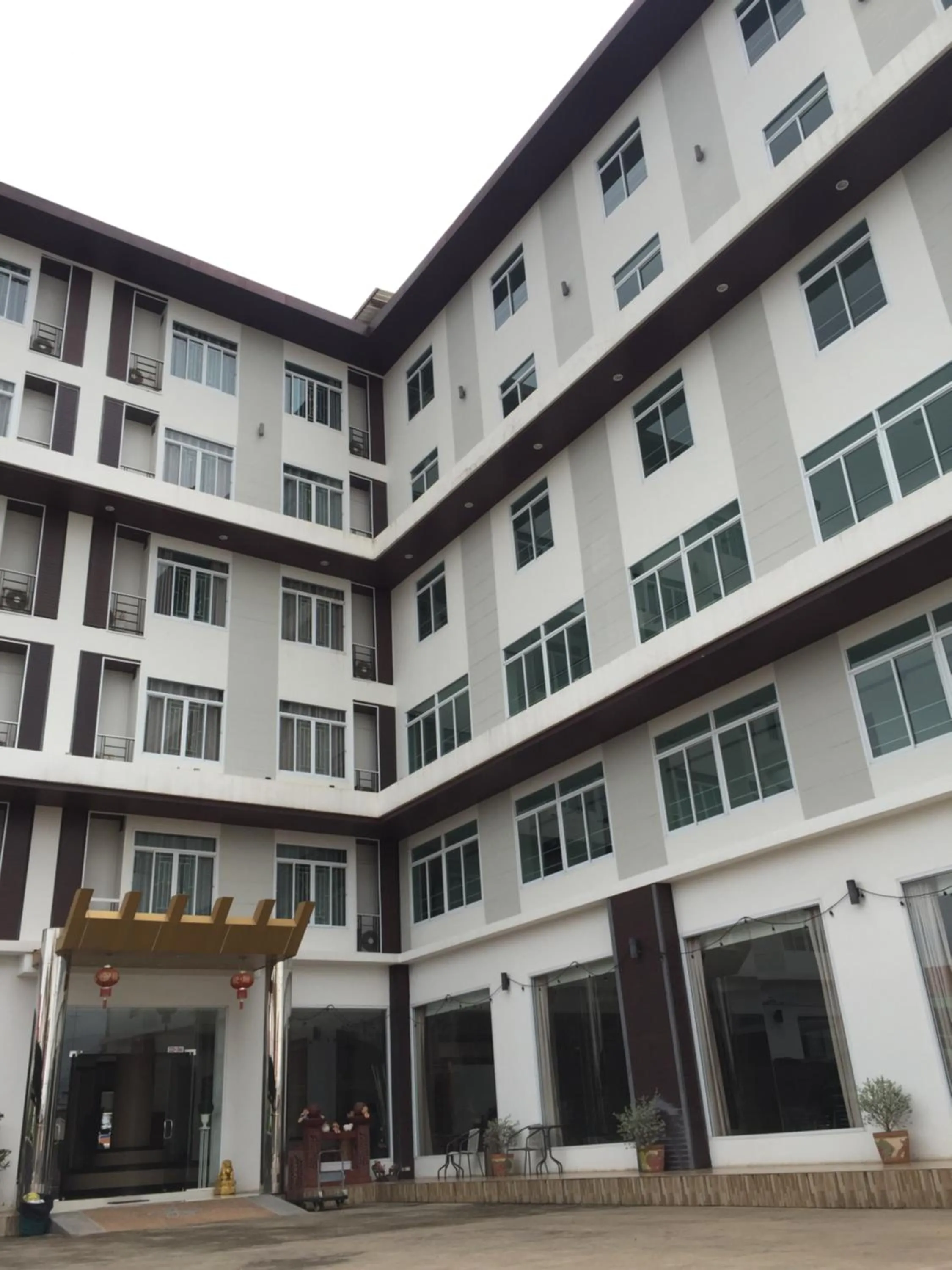 Leelawadee Grand Hotel