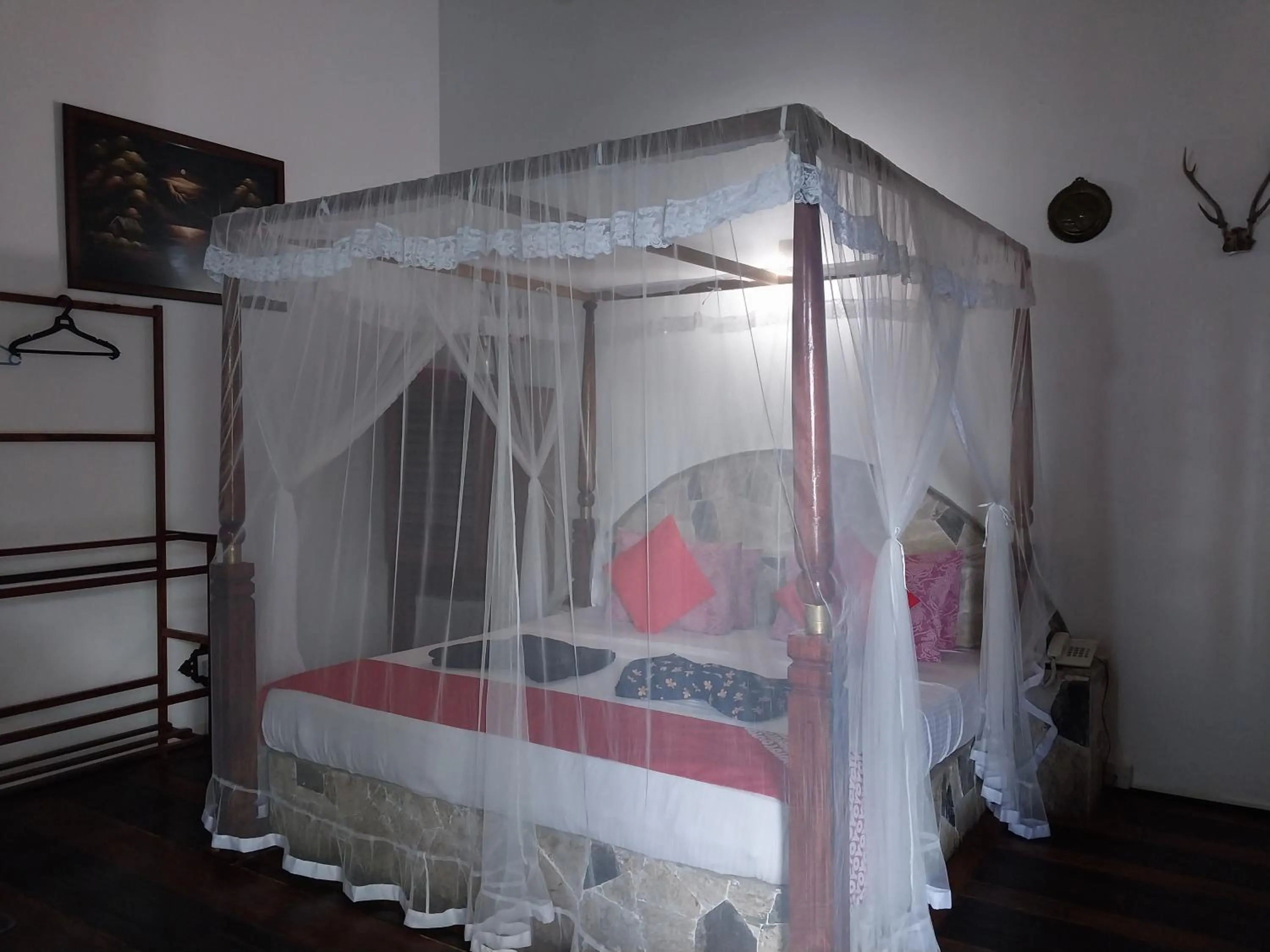 Bed in Happy Night Holiday Inn