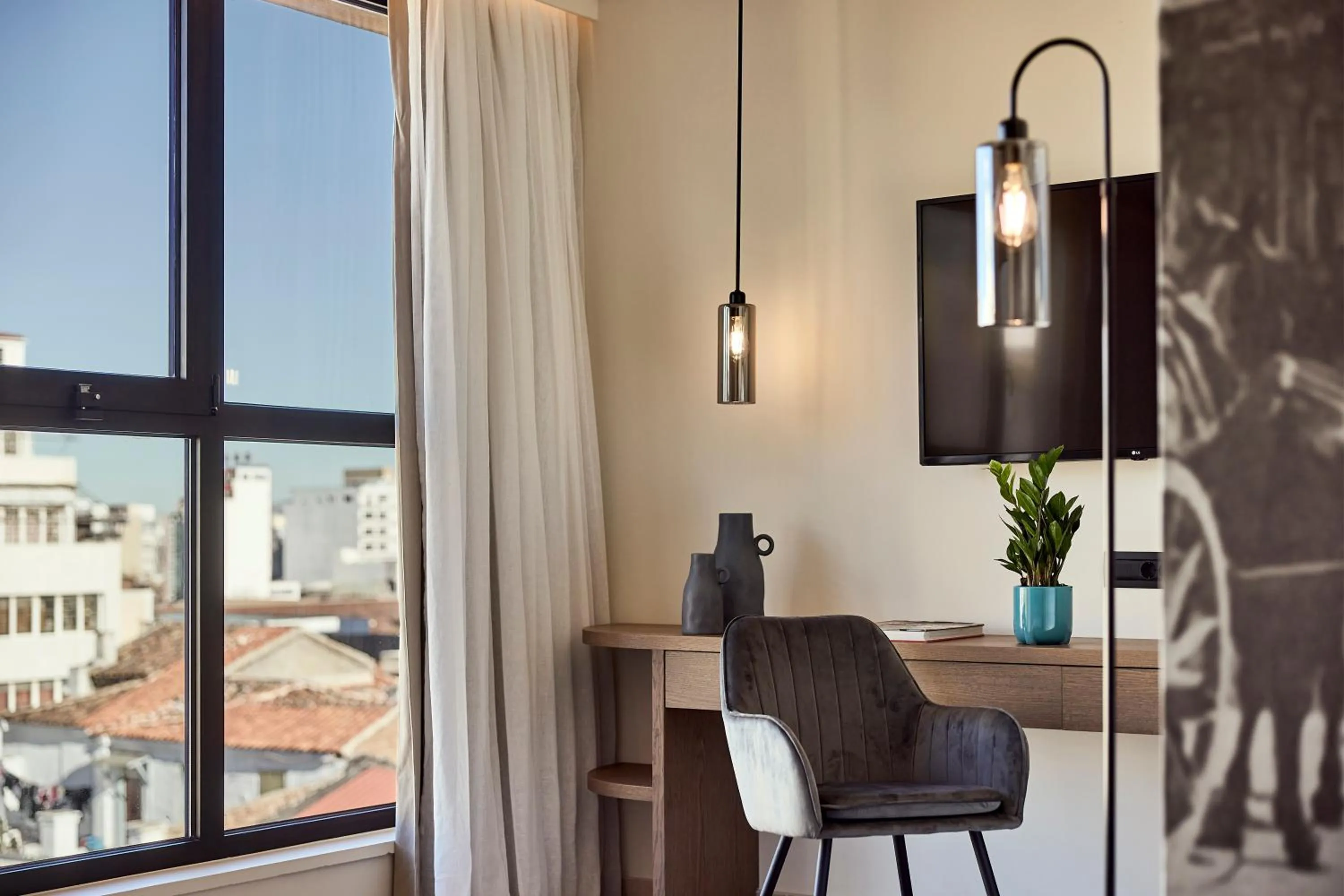 hair dresser in Athenarum Portus Life & Style Hotel