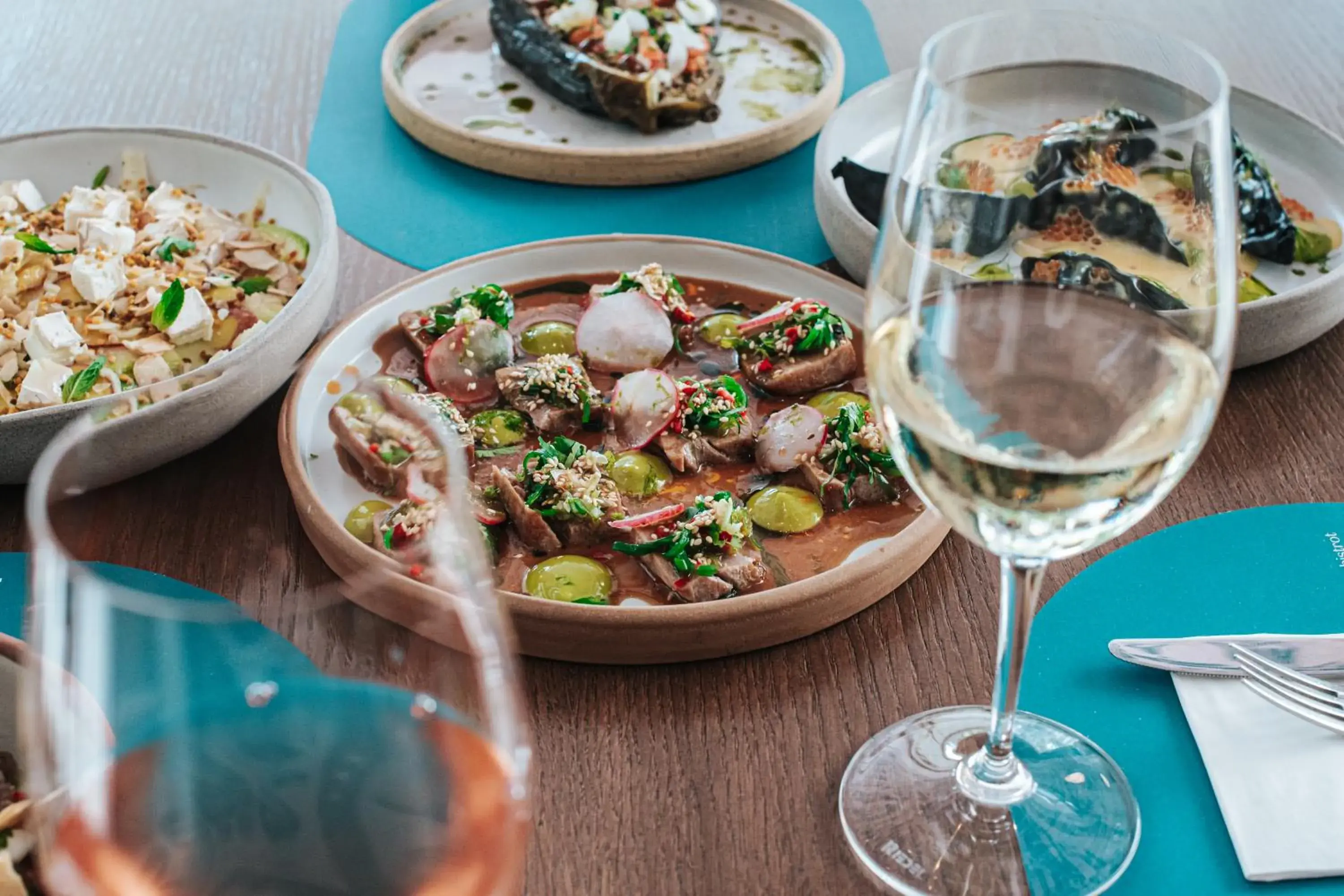 Food and drinks in Athenarum Portus Life & Style Hotel Food and drinks in Athenarum Portus Life & Style Hotel
