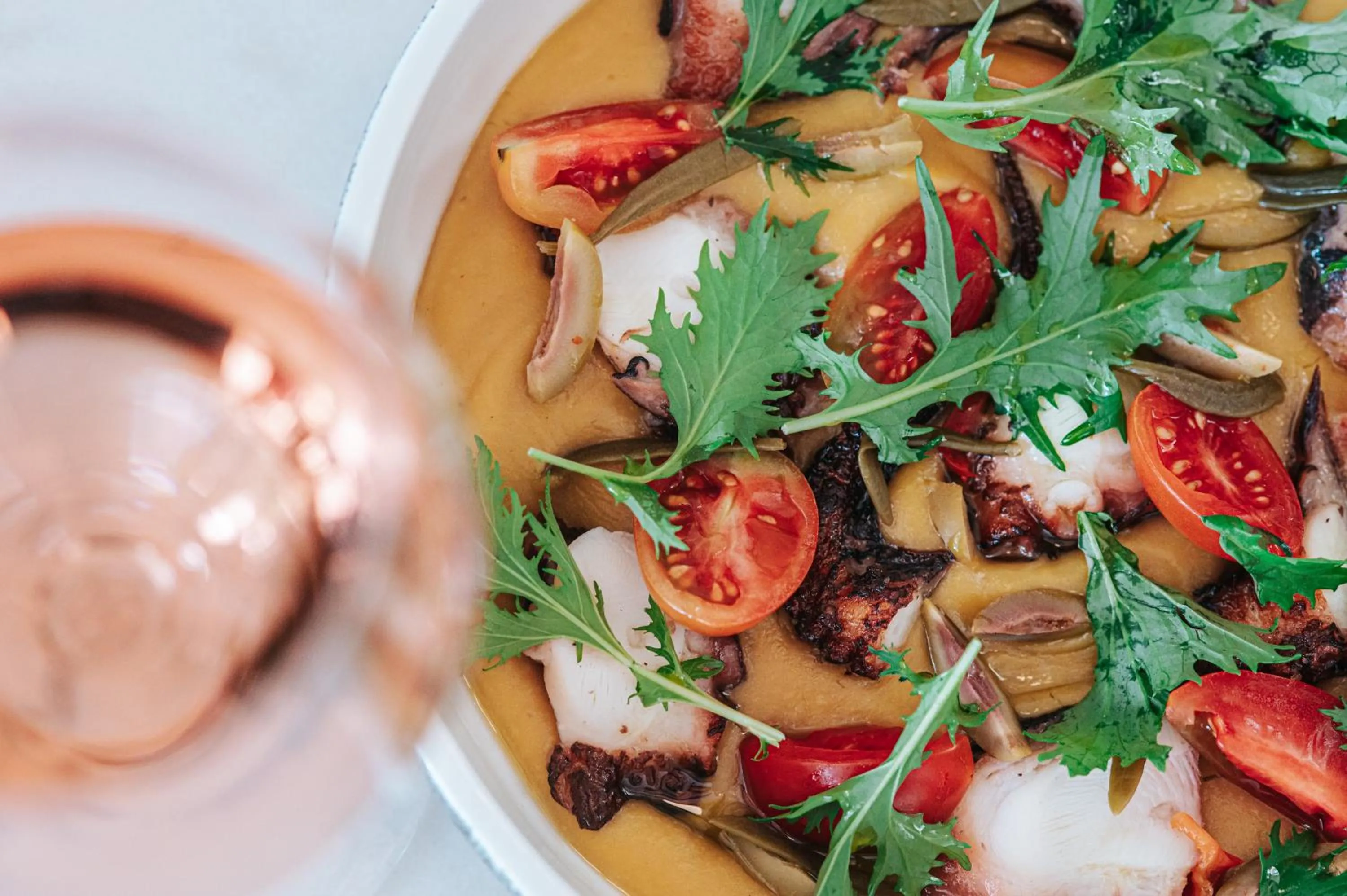 Food and drinks in Athenarum Portus Life & Style Hotel