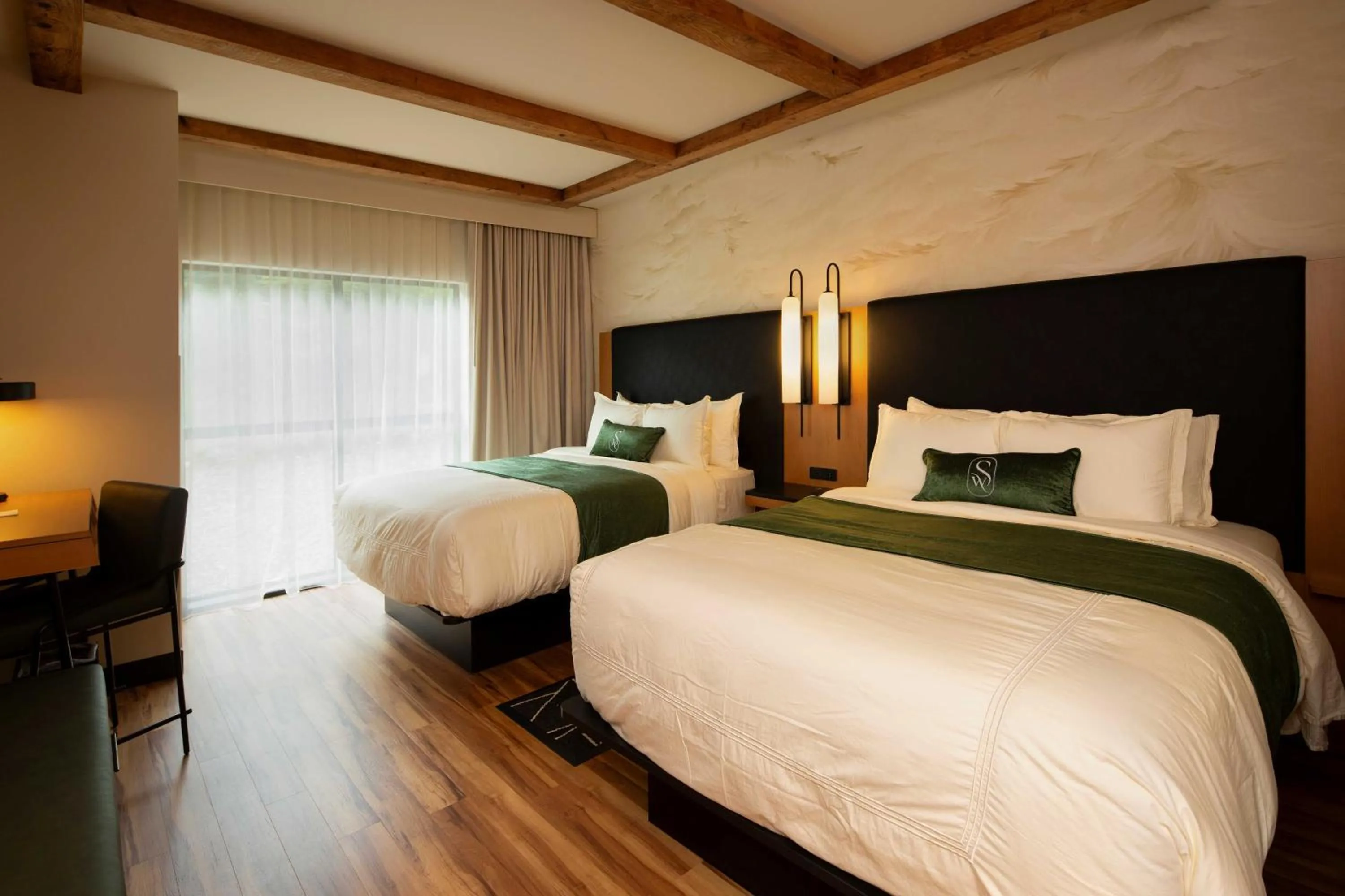 Bedroom, Bed in The Swiftwater