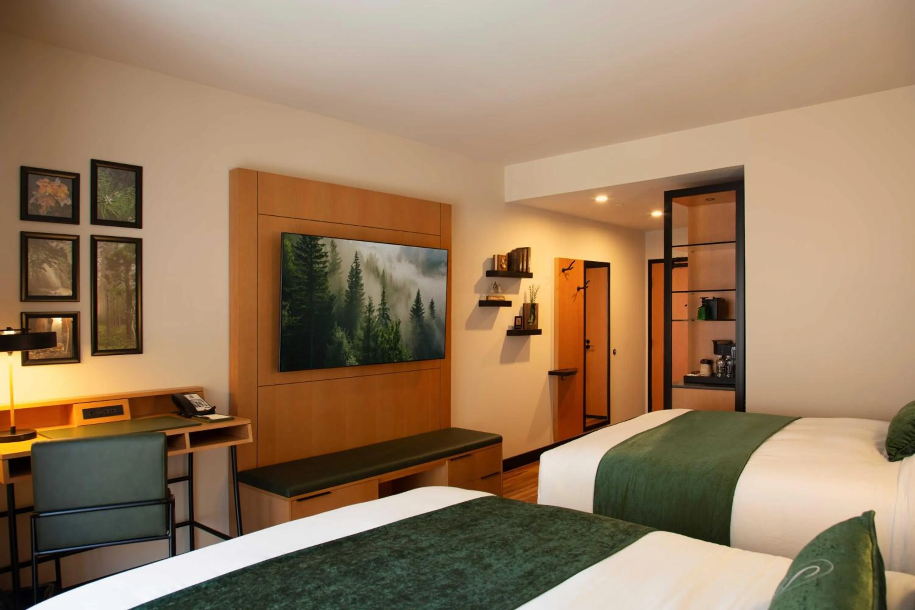 Bedroom, Bed in The Swiftwater