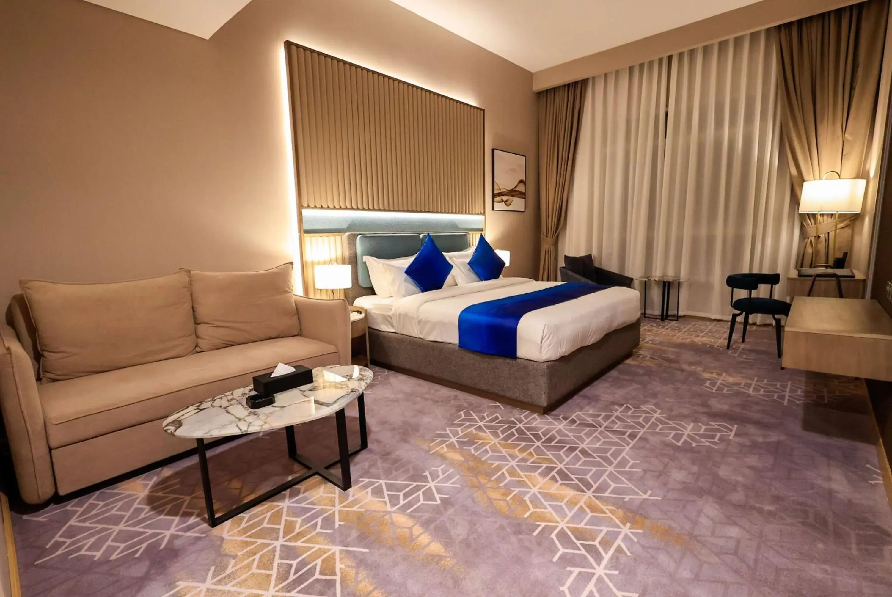 Bedroom, Bed in Best Western Premier M Four Hotel Bedroom, Bed in Best Western Premier M Four Hotel