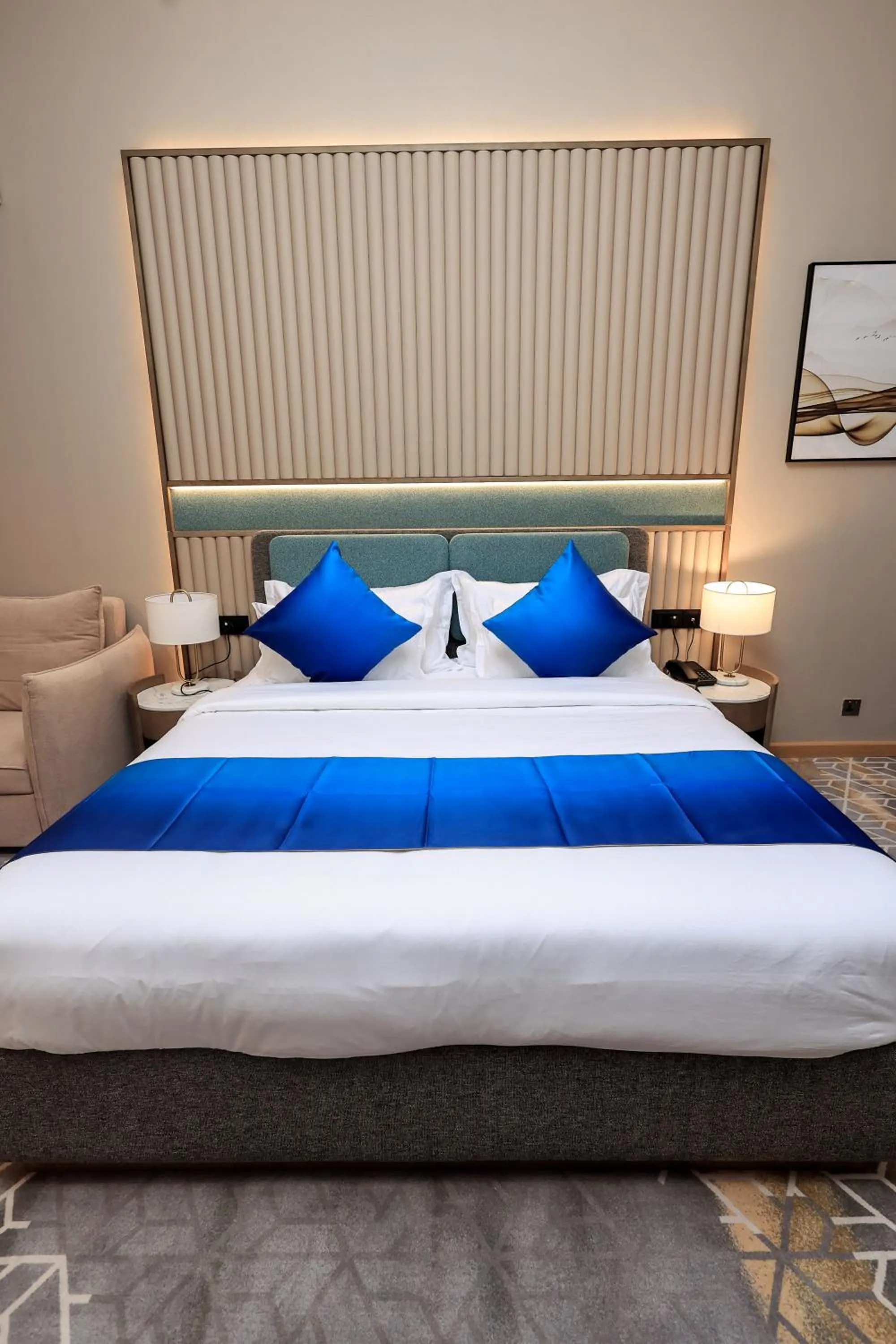 Bed in Best Western Premier M Four Hotel