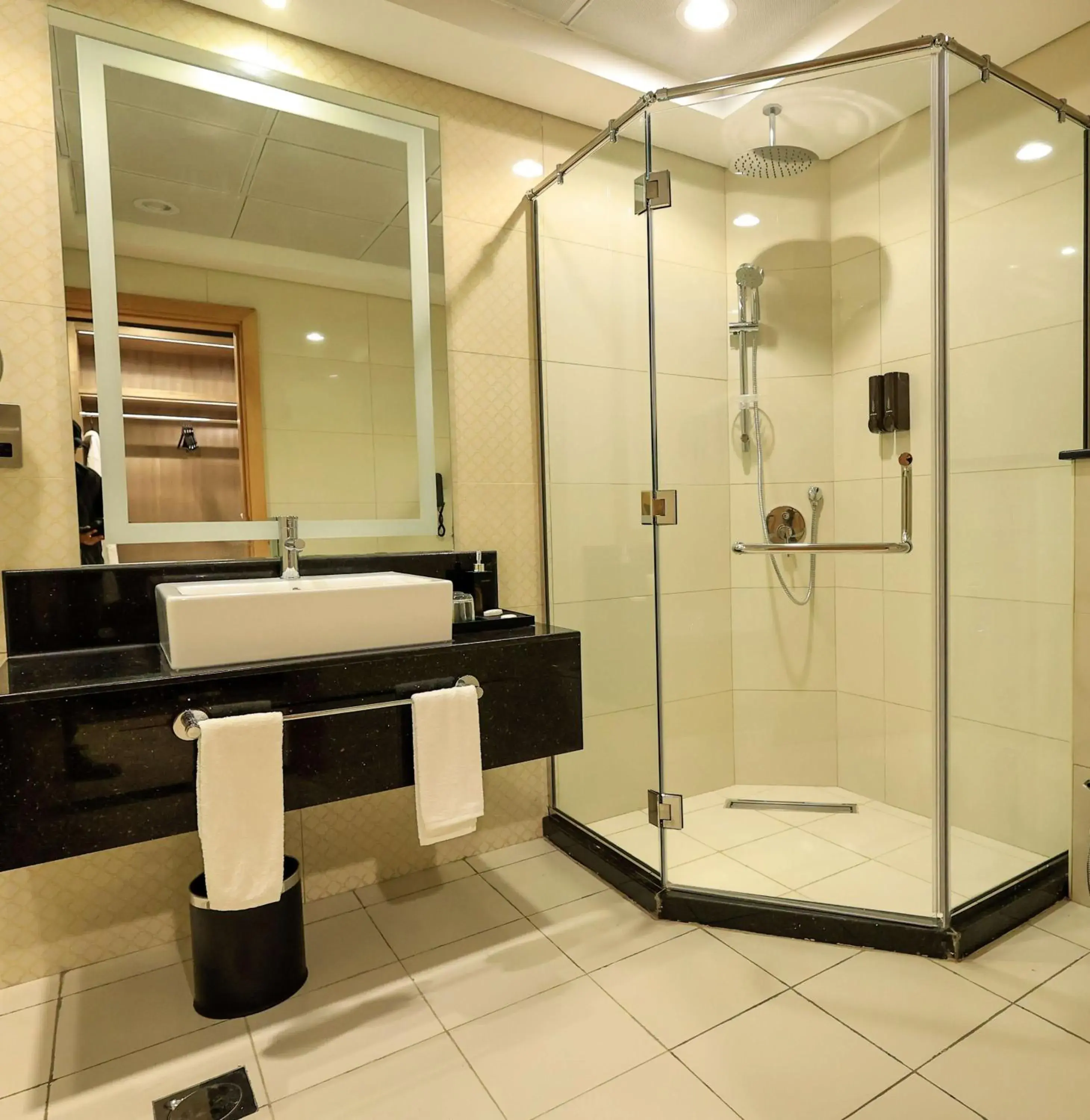 Bathroom in Best Western Premier M Four Hotel Bathroom in Best Western Premier M Four Hotel