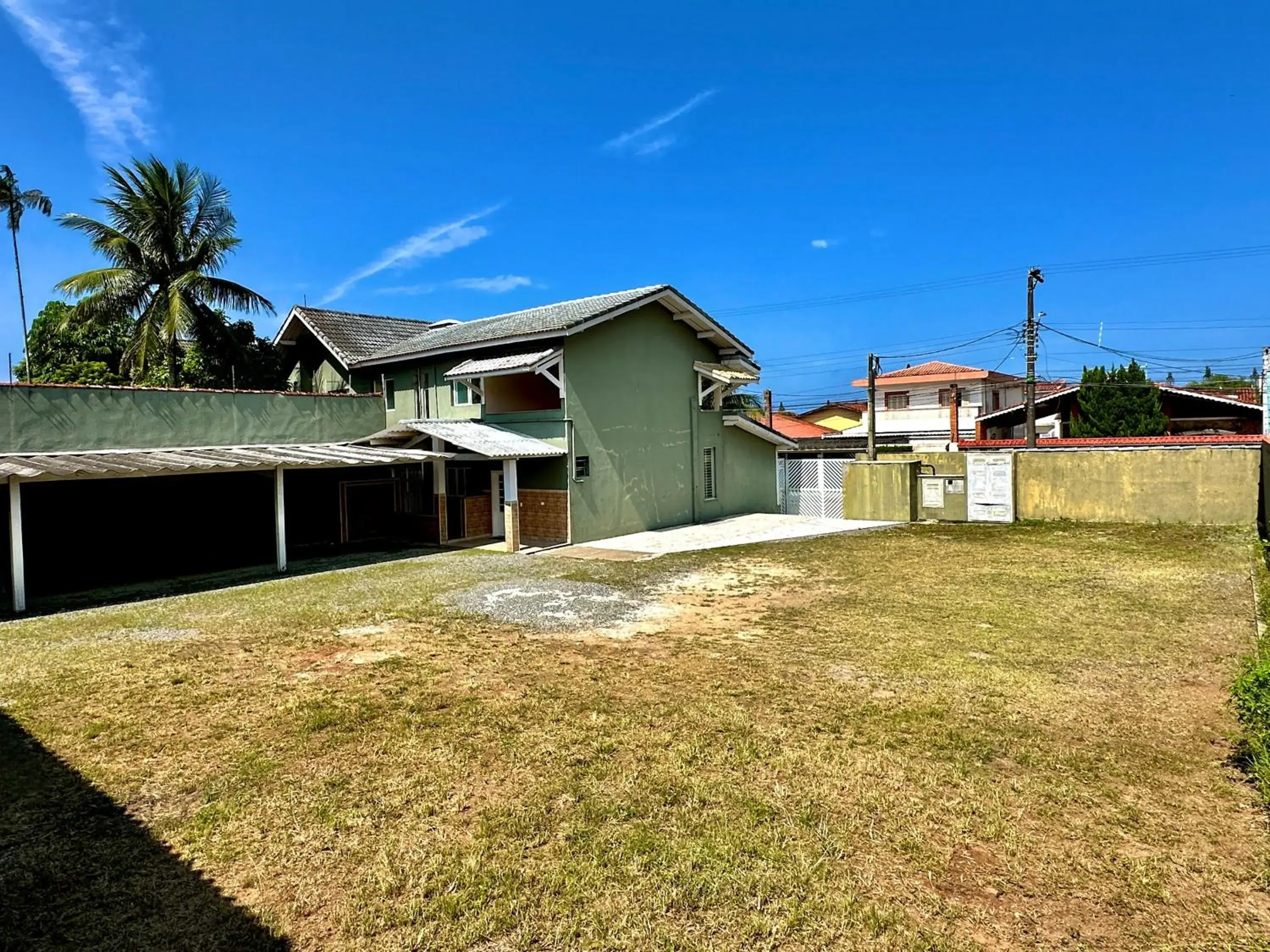 Parking in Surfside Suites Parking in Surfside Suites