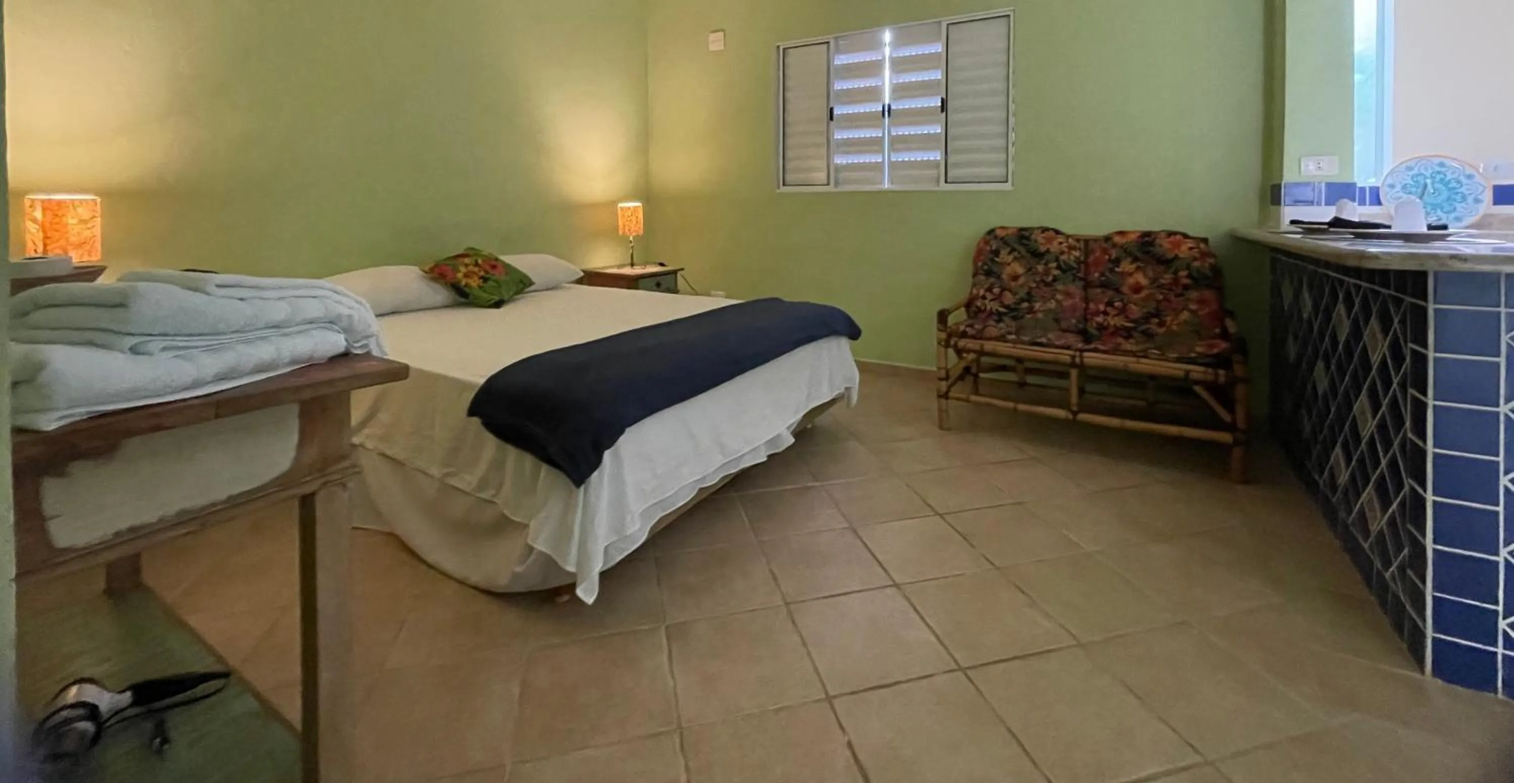 Bed in Surfside Suites