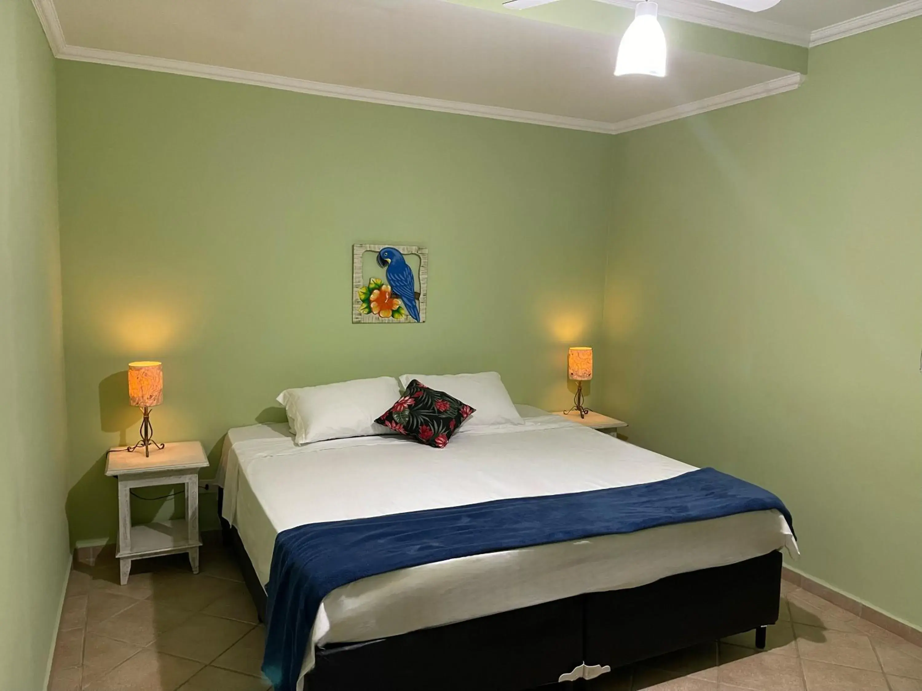 Bed in Surfside Suites Bed in Surfside Suites