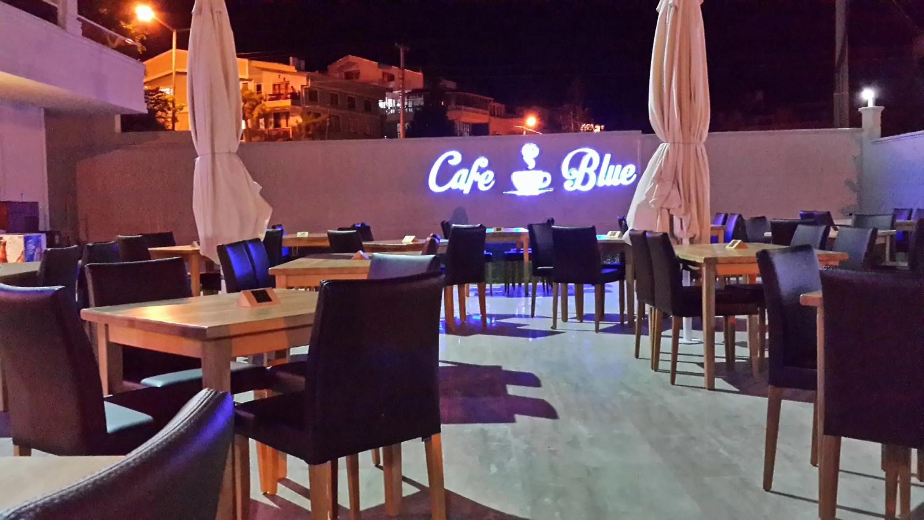 Night in Hamzakoy Blue Park Boutique Hotel