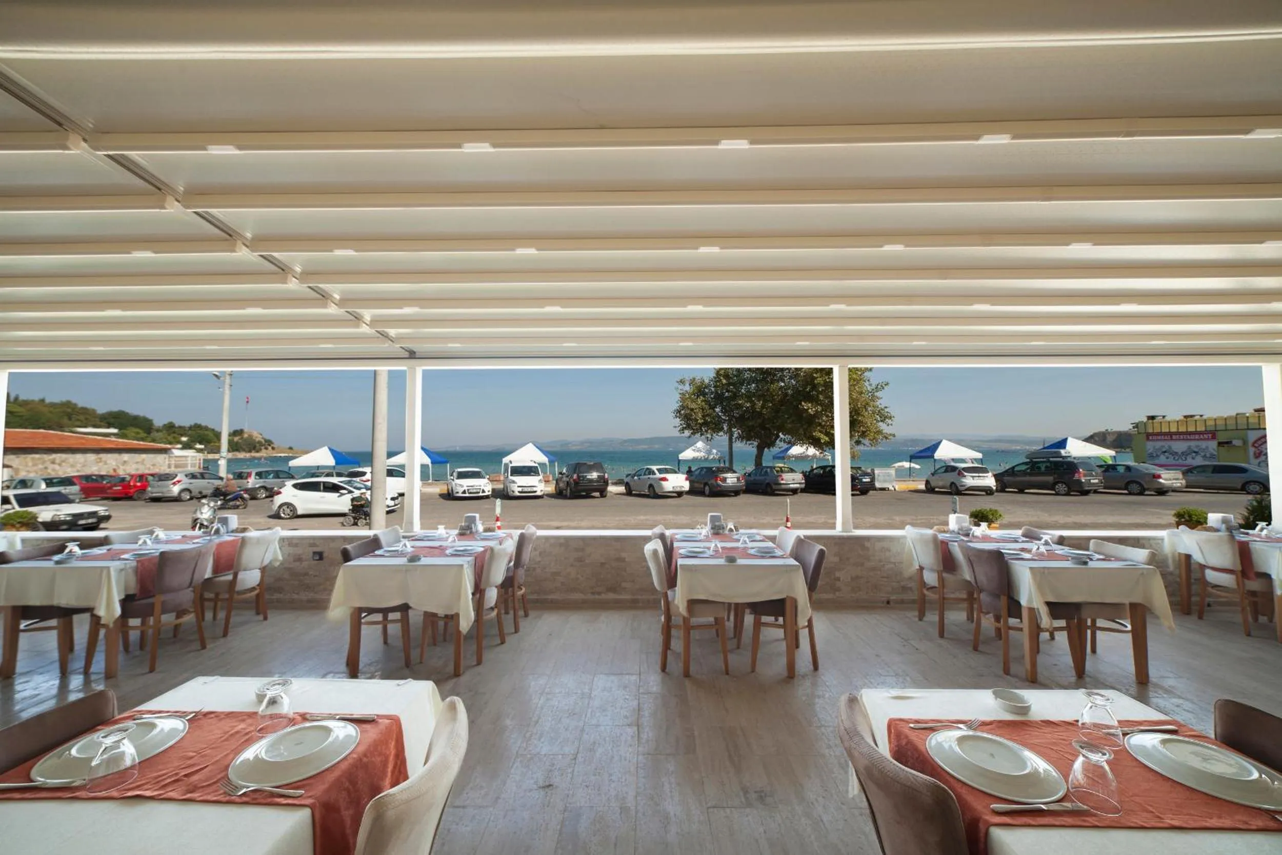 Restaurant/places to eat in Hamzakoy Blue Park Boutique Hotel