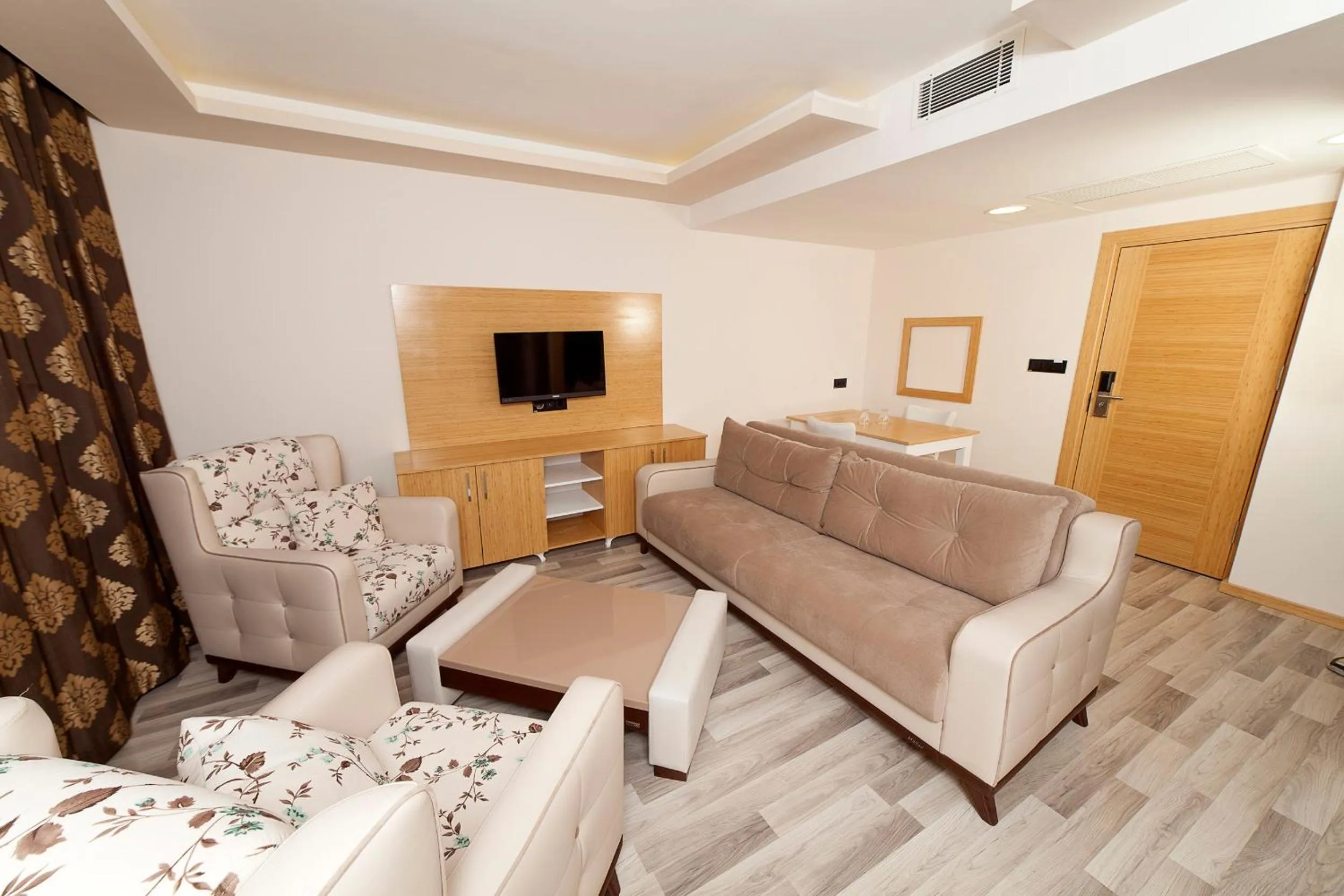 TV and multimedia in Hamzakoy Blue Park Boutique Hotel