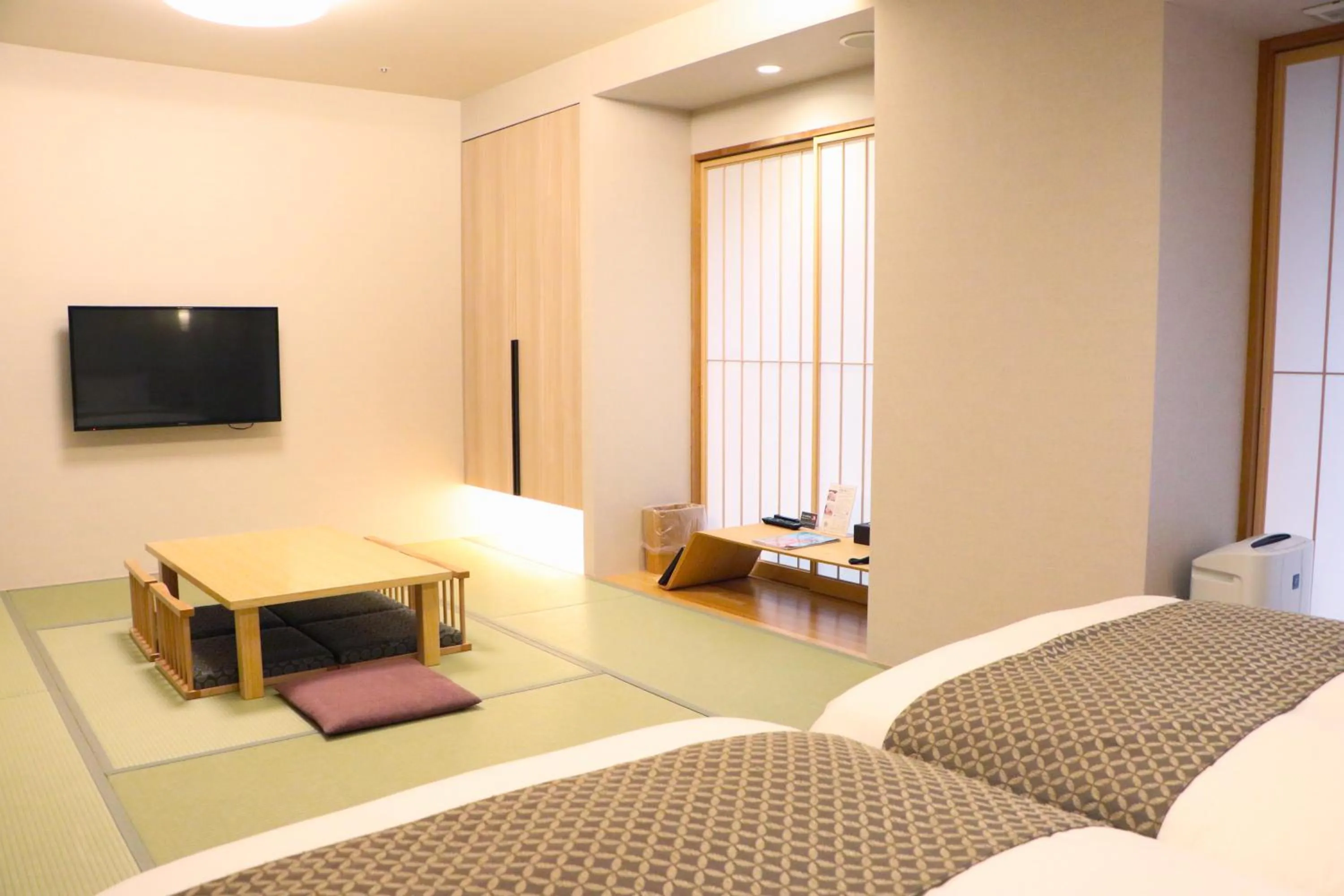 Photo of the whole room, Bed in Hotel Gran Ms Kyoto