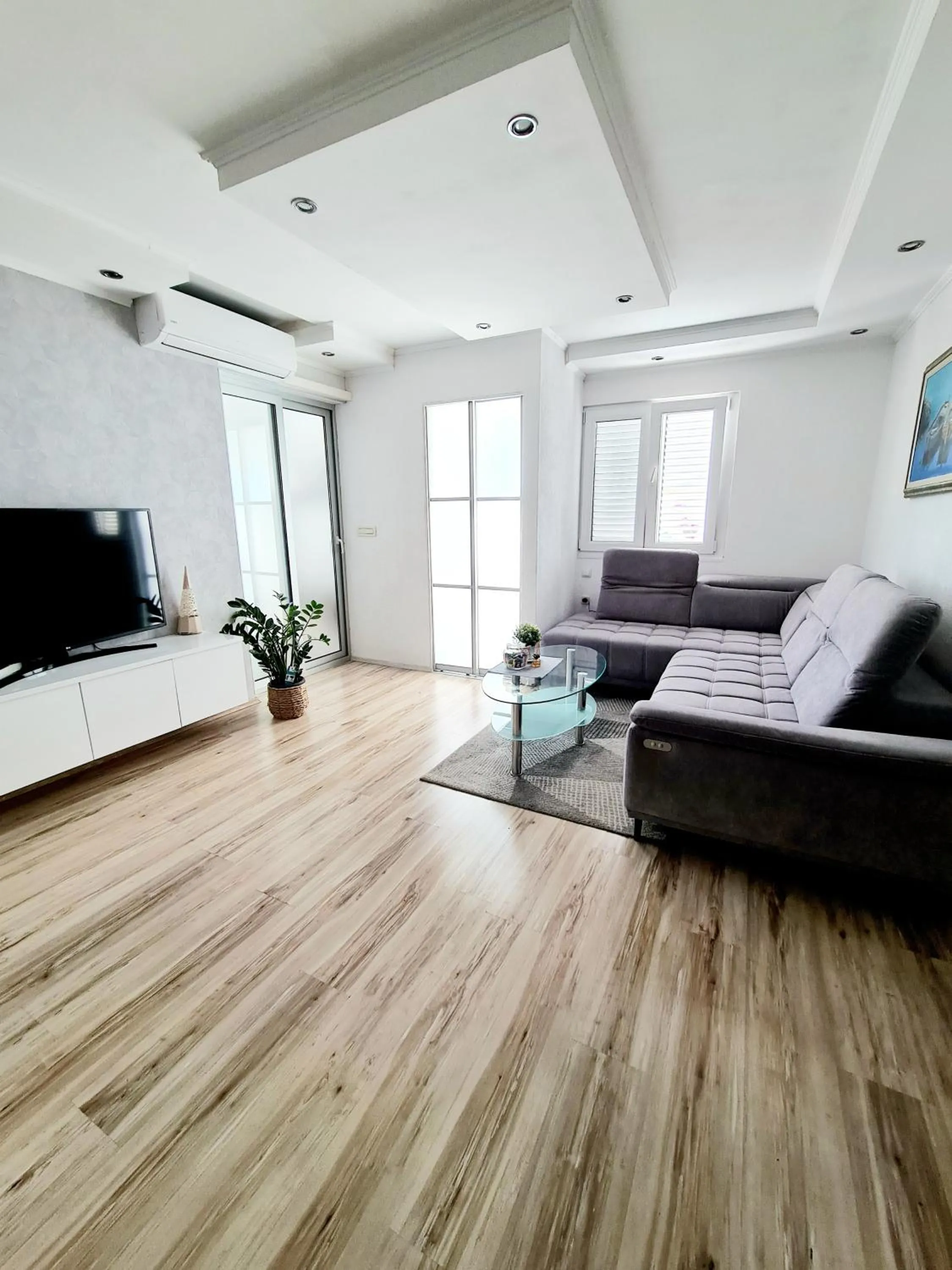 Apartment Mirjana