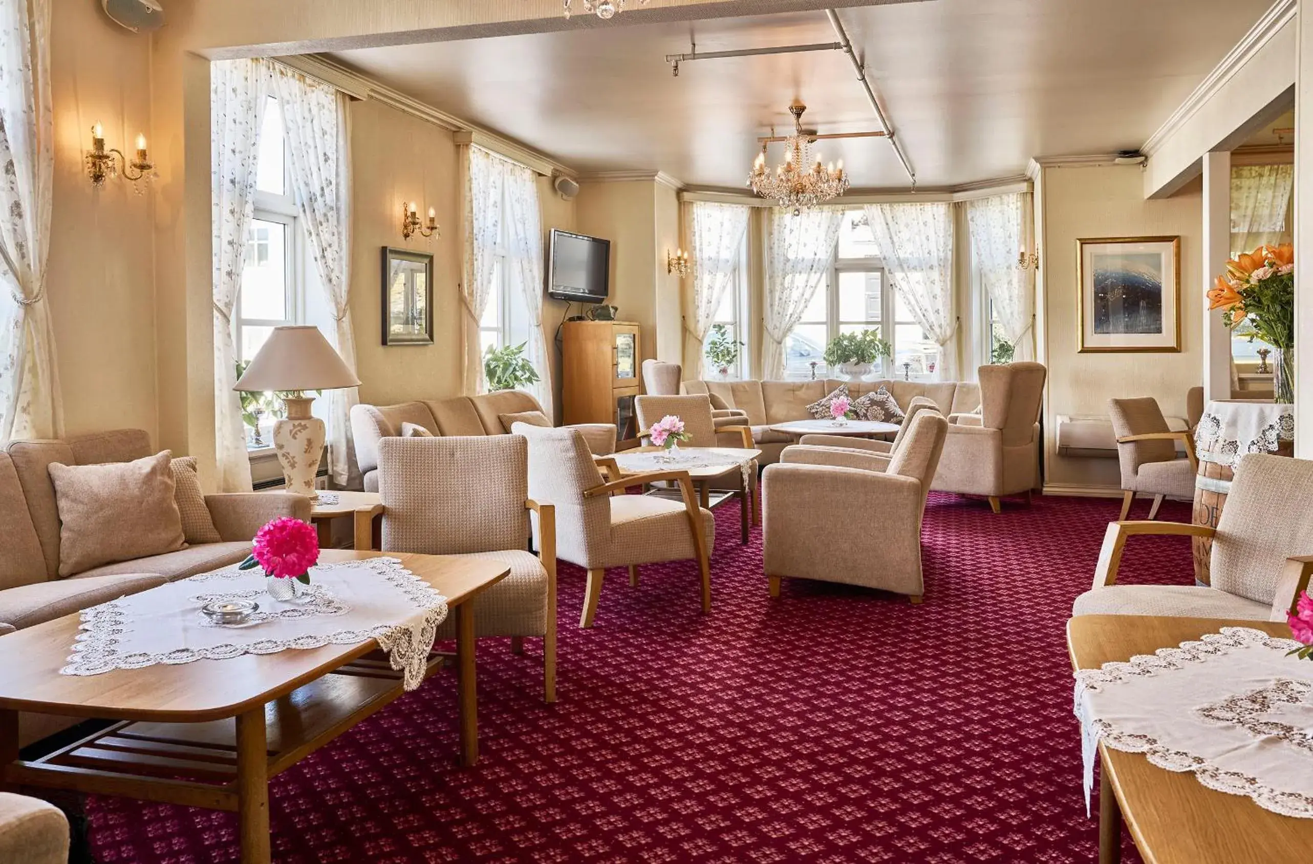 Restaurant/places to eat in Bekkjarvik Gjestgiveri Restaurant/places to eat in Bekkjarvik Gjestgiveri