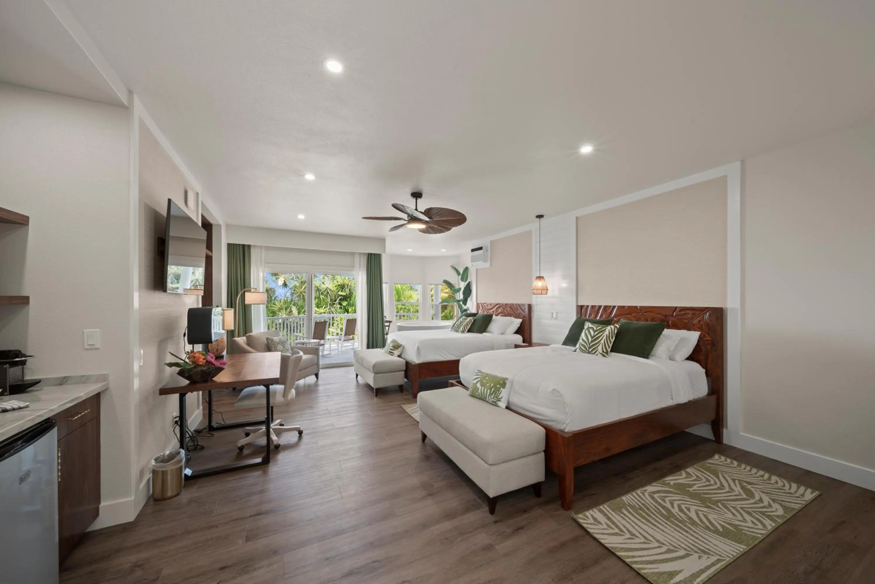 Bed in Hamakua Hotel