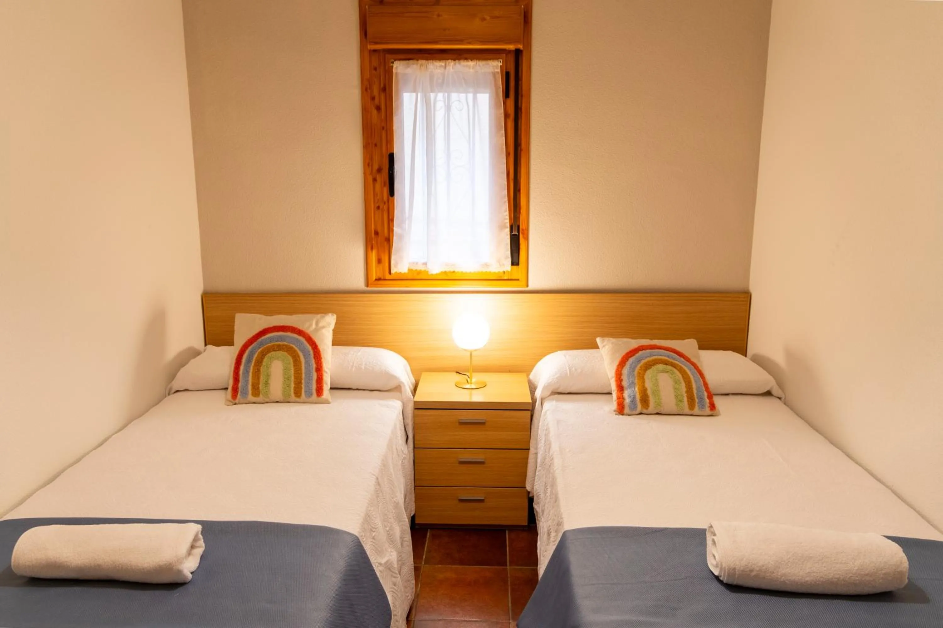 Bedroom, Bed in Artesa Suites & Spa