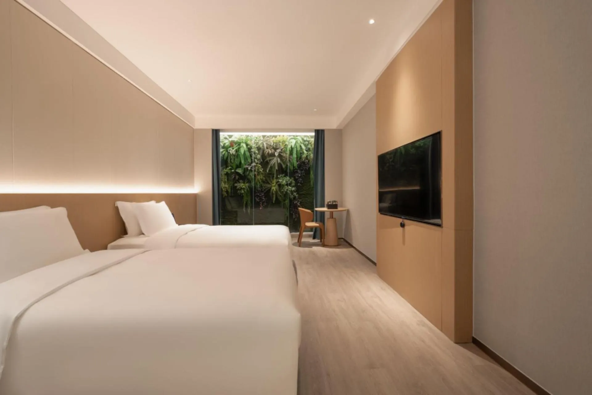 Smart Twin Room in The Skytel Hotel Shenzhen Central Park