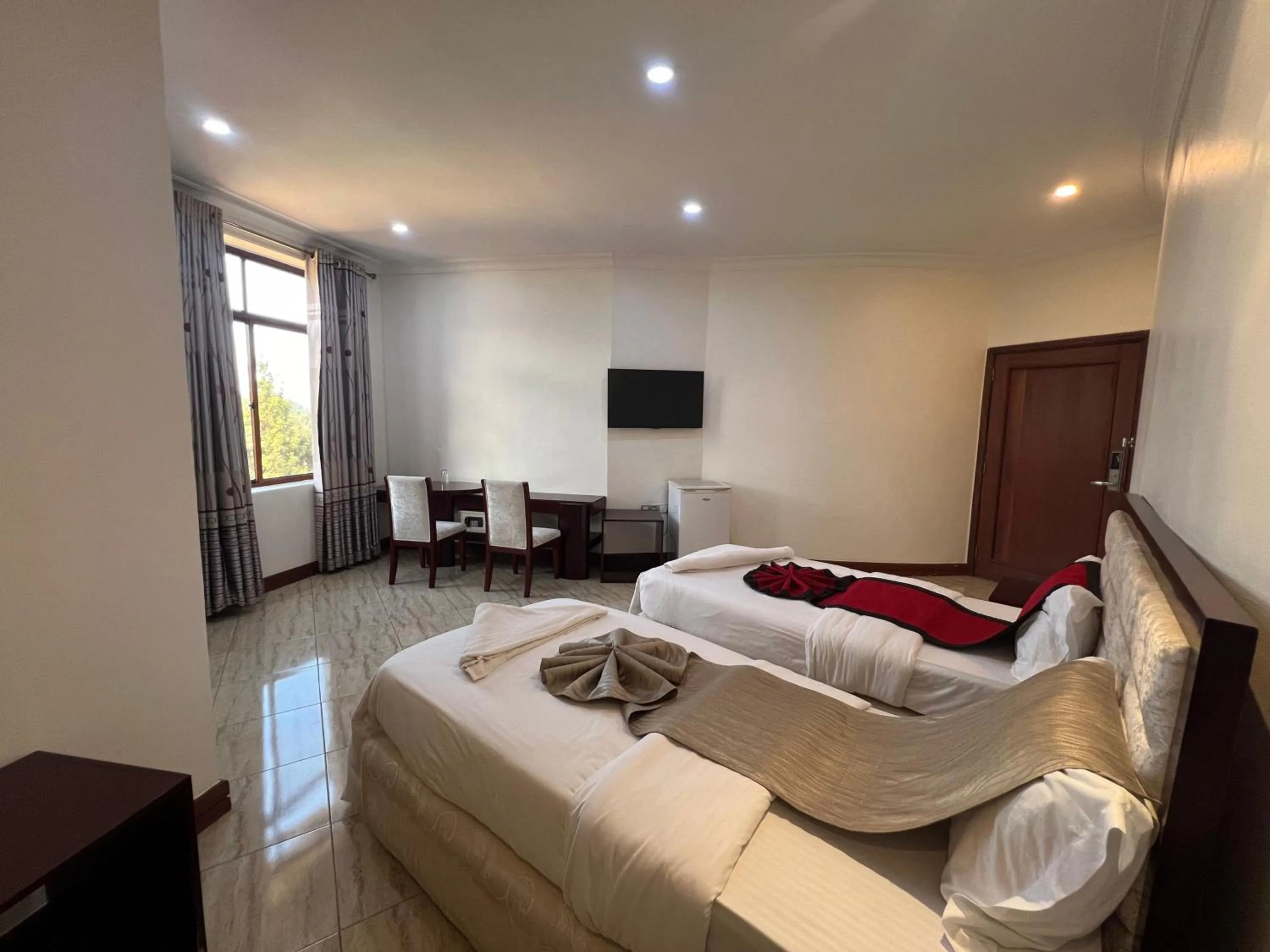 Bed in Nejobugg Palace Hotel