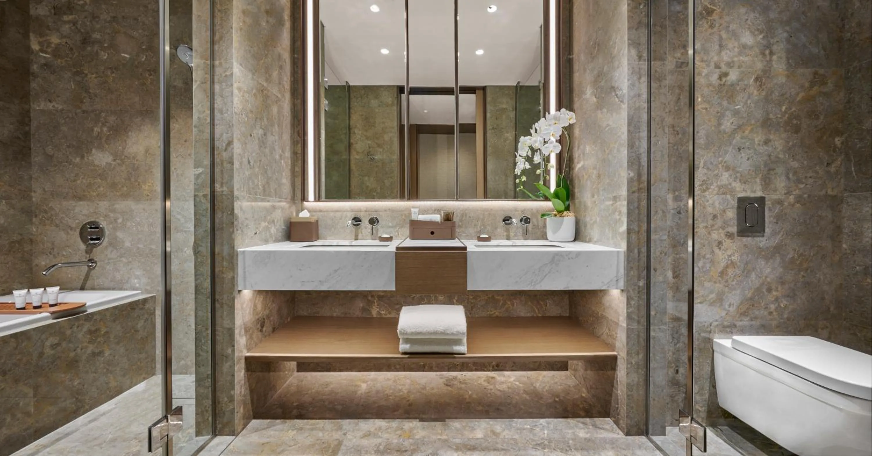 Bathroom in Pan Pacific Jakarta