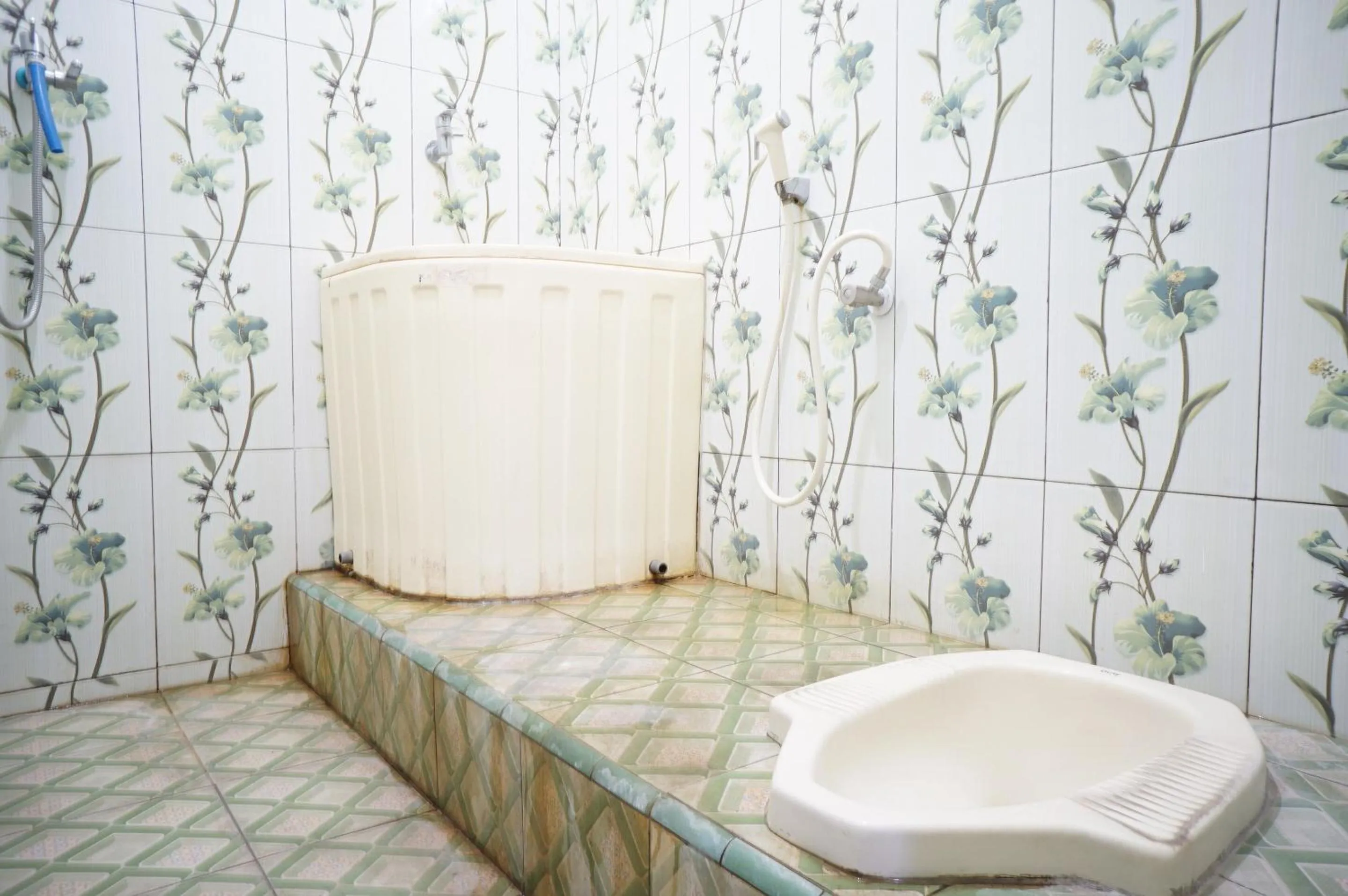 Bathroom in Hotel O Kost Berkah Near Kebun Teh Wonosari