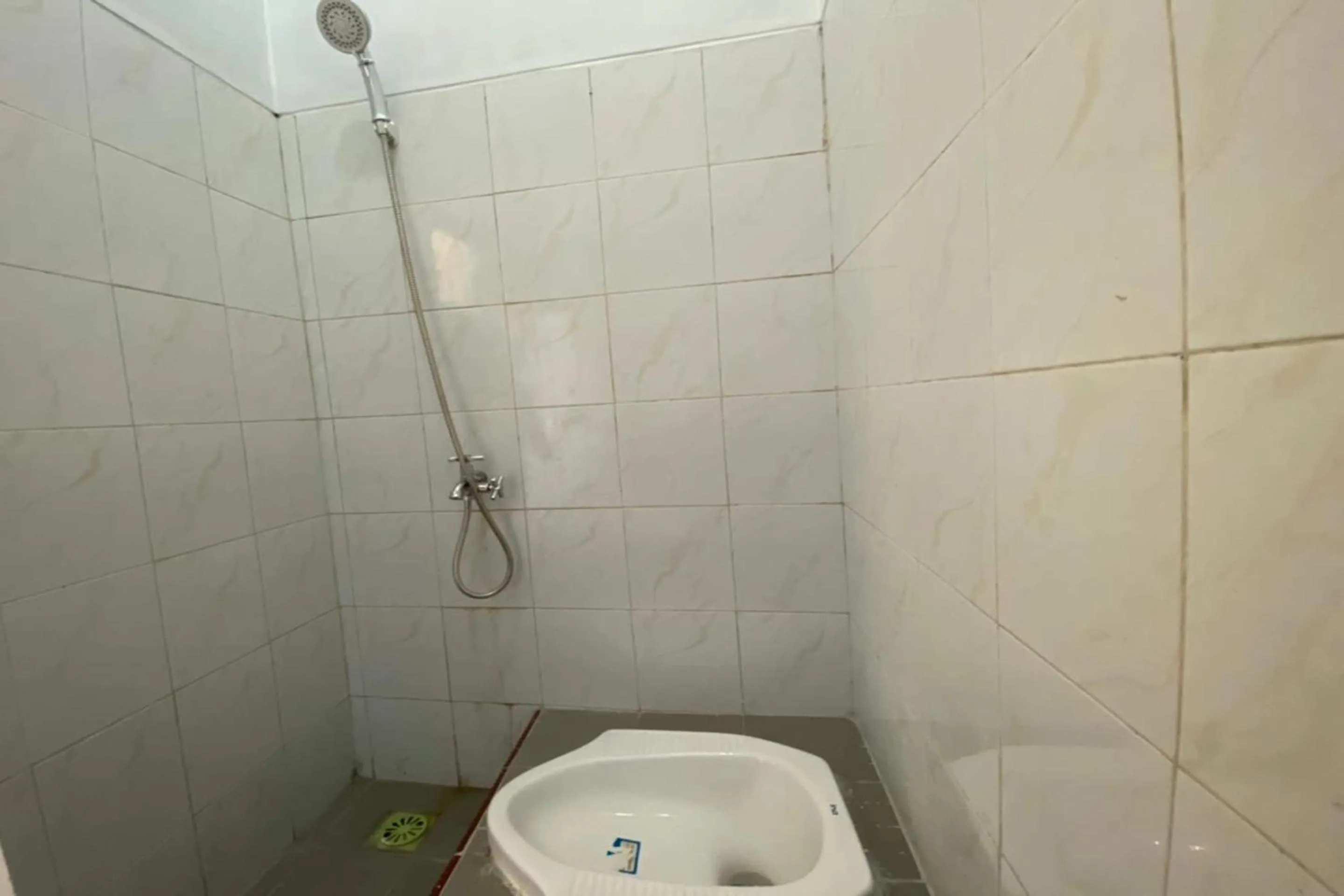 Bathroom in Hotel O Wulan Homestay 2 Syariah