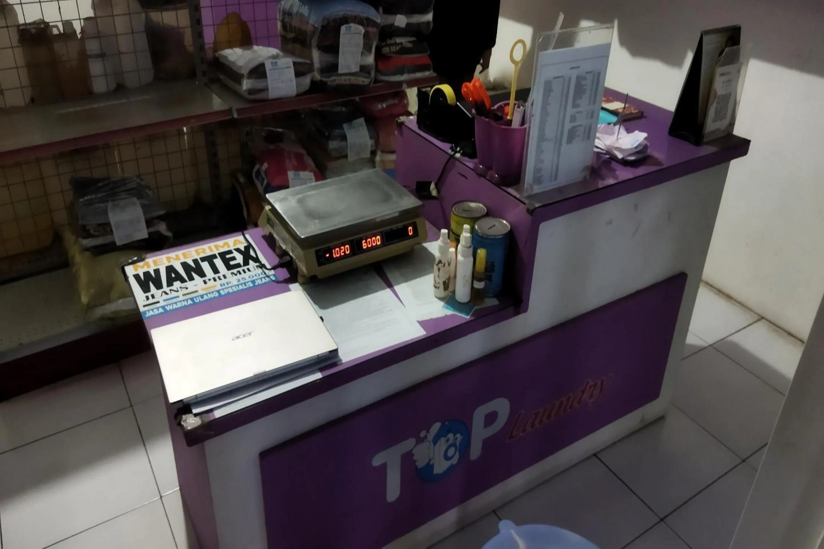 Lobby or reception in Hotel O Wulan Homestay 2 Syariah