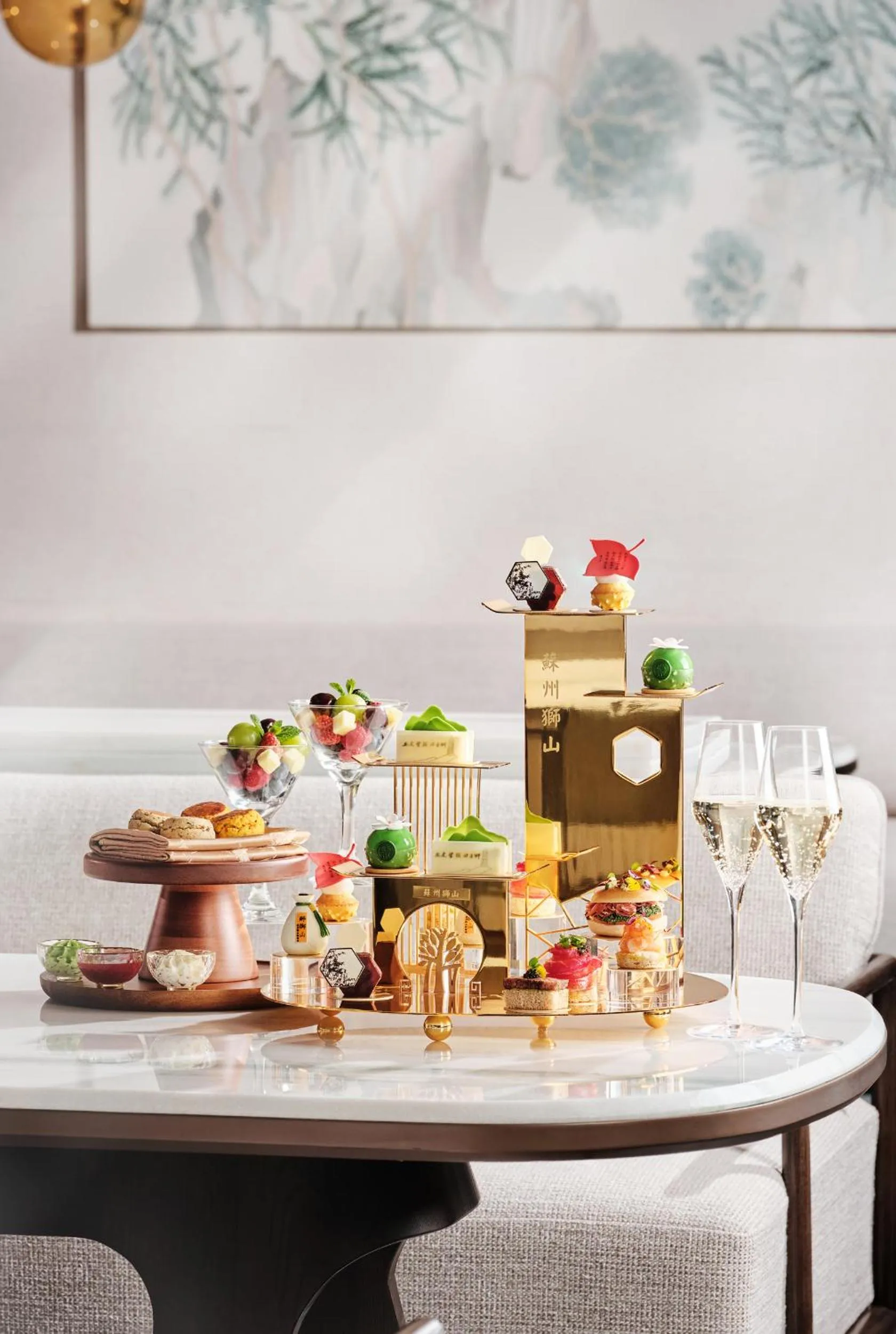 Lounge or bar in Banyan Tree Suzhou Shishan