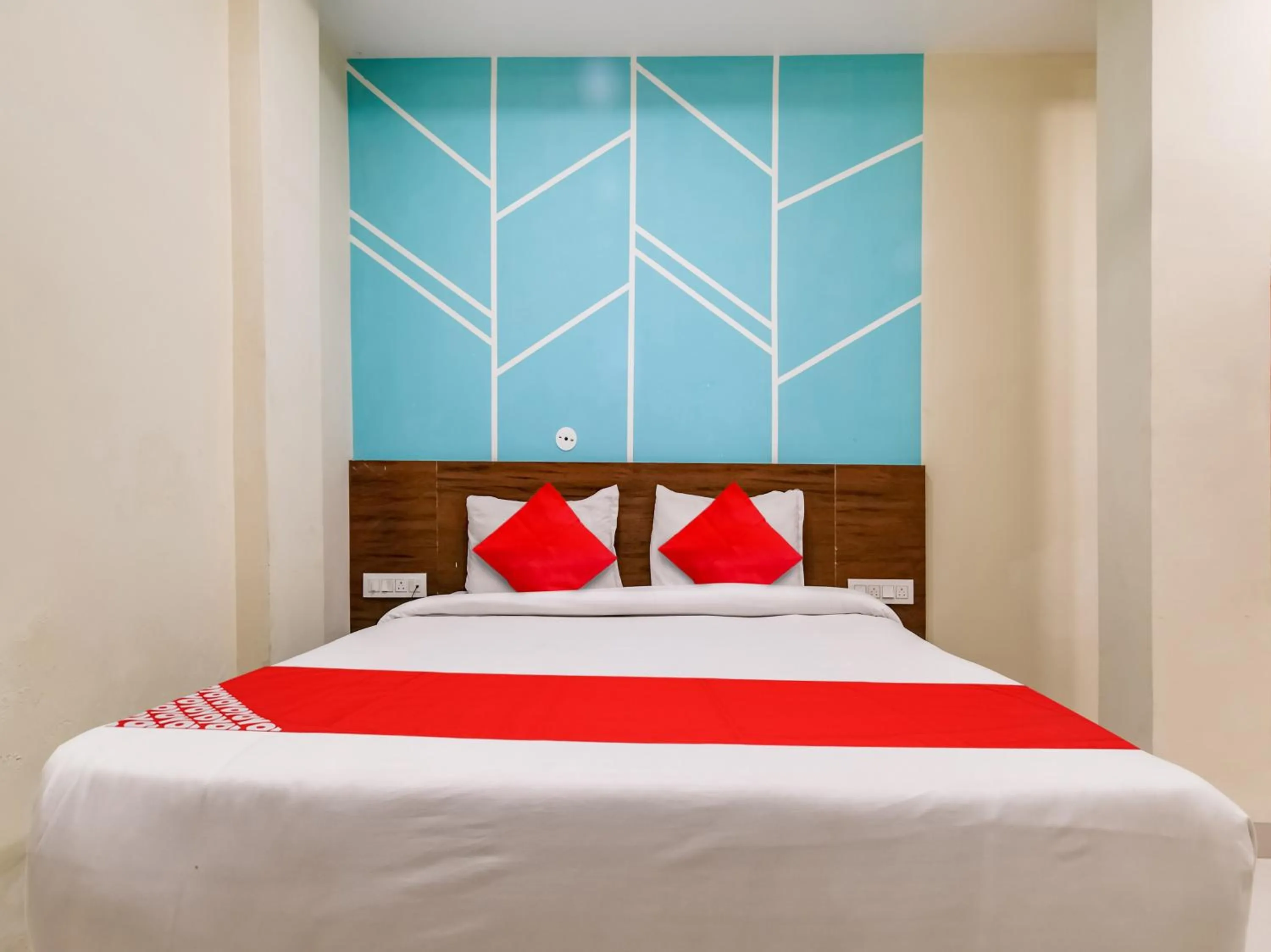 Bedroom, Bed in Hotel Shyam Villa