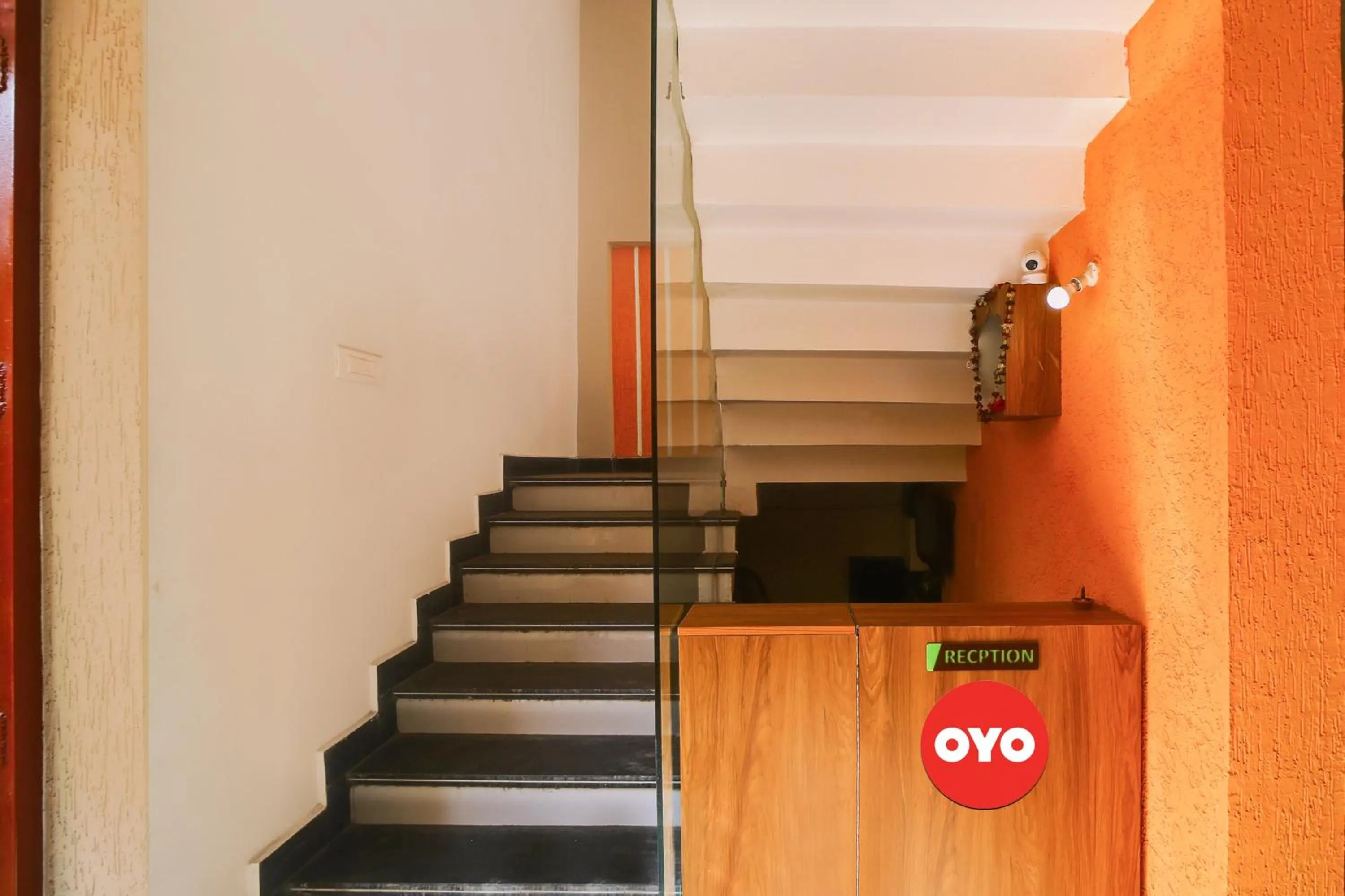 Lobby or reception in Hotel O Swastik