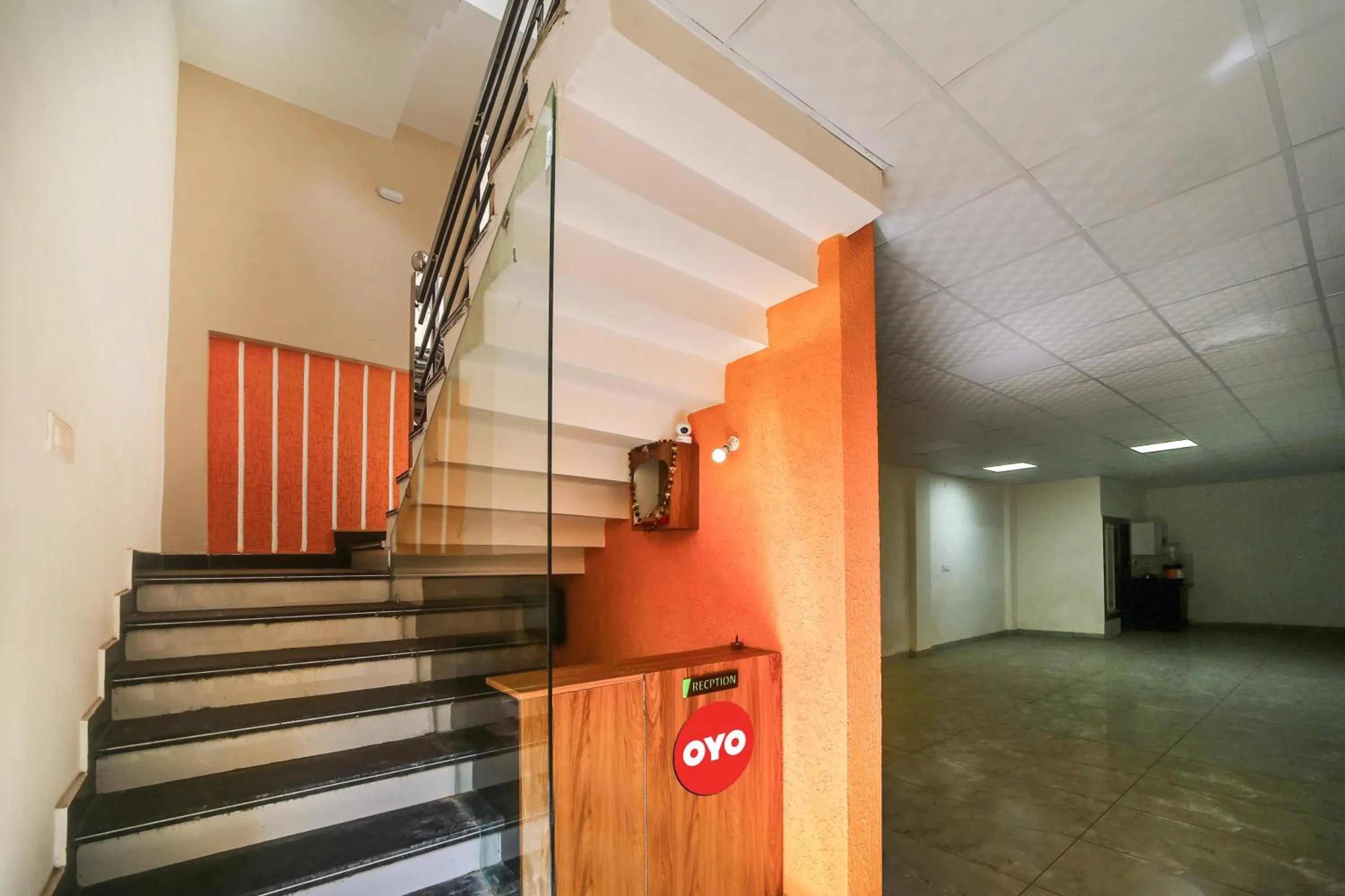 Lobby or reception in Hotel O Swastik