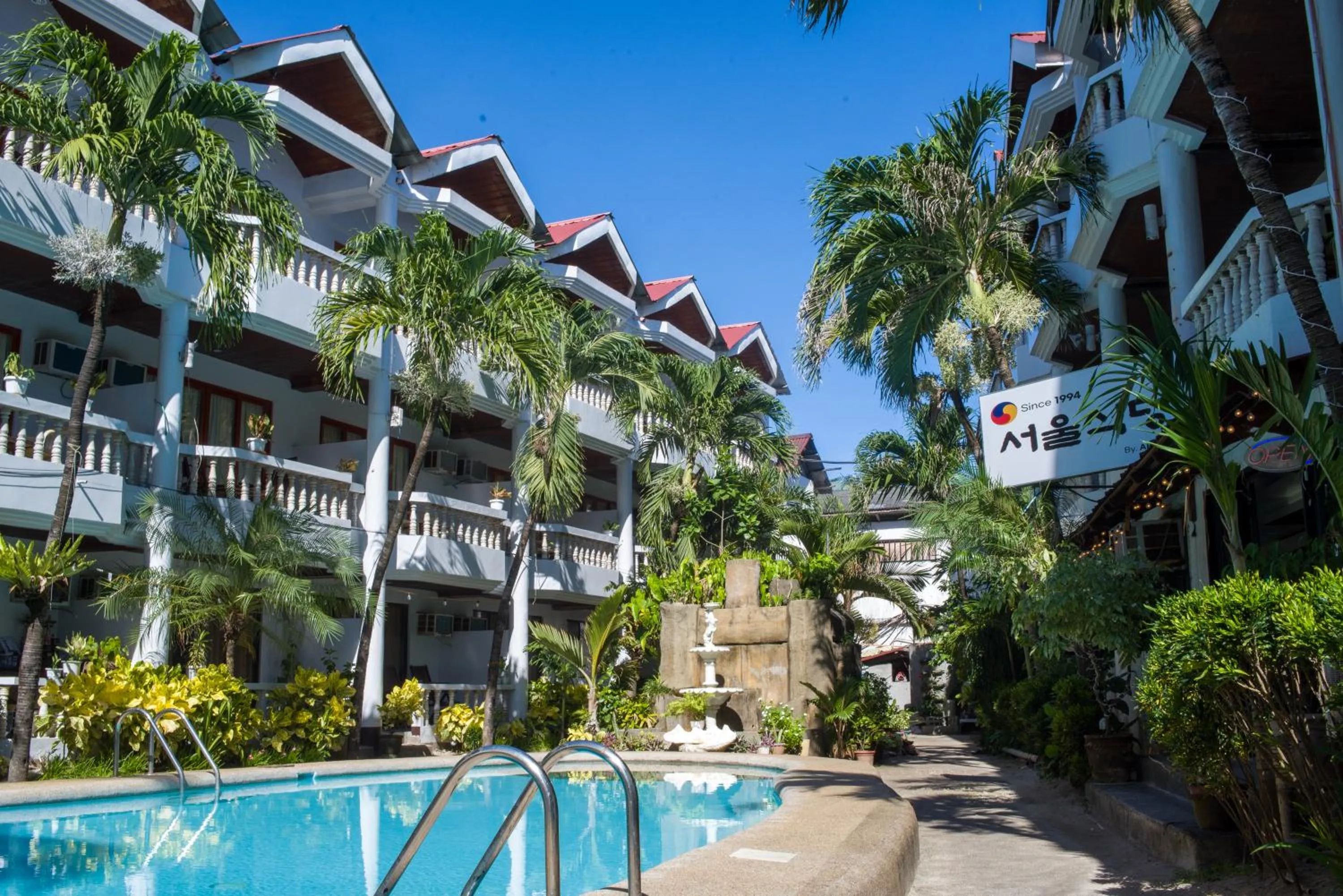 Property building in Boracay Peninsula