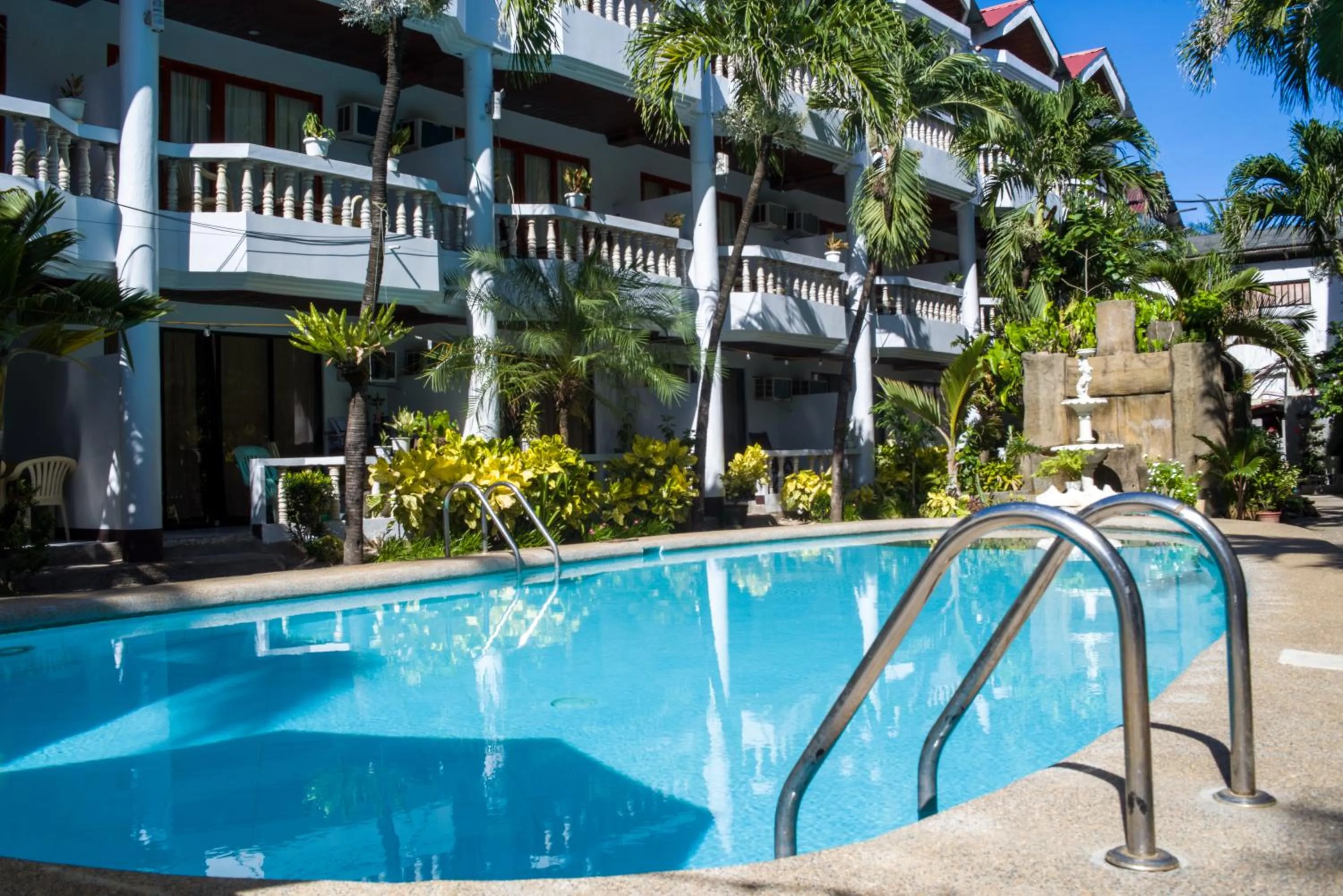 Swimming pool in Boracay Peninsula