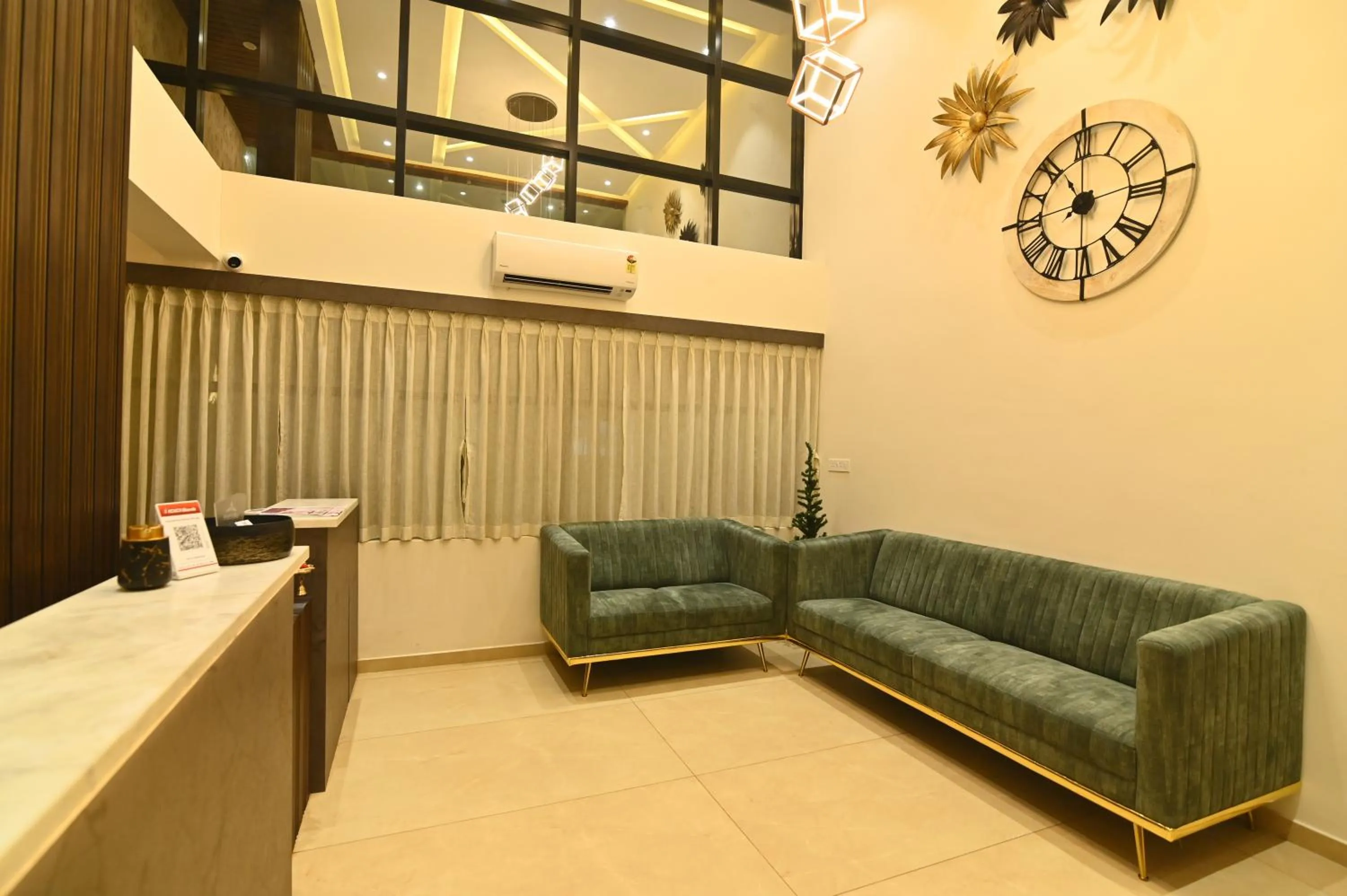 Lobby or reception in Aurelia Comforts - Deralakatte