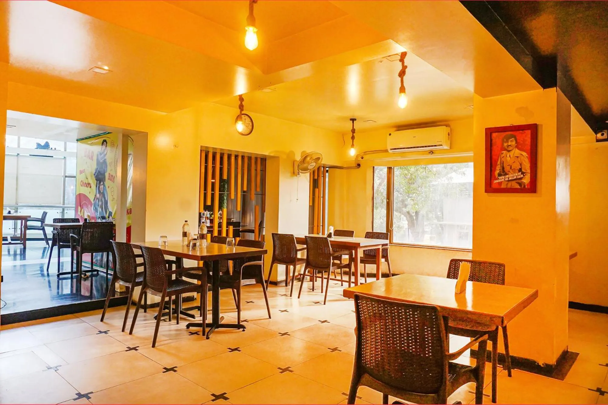 Restaurant/places to eat in FabHotel Prime Deccan 8 - Nr Law college